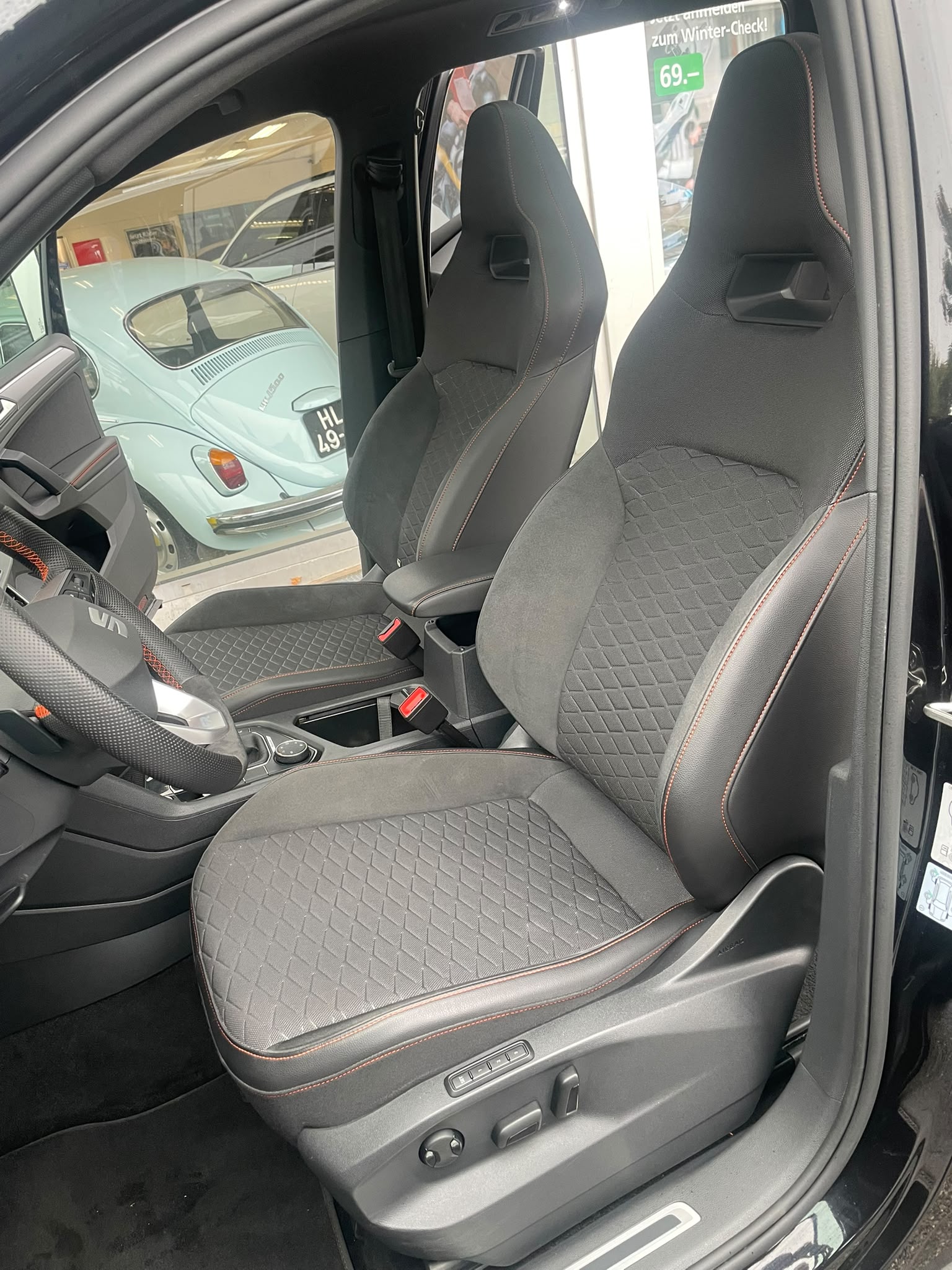 SEAT Tarraco 2.0 TDI 4Drive Hola FR DSG – Panorama – AHK – BeatsAudio – 20 Zoll-Werksgarantie-image-6