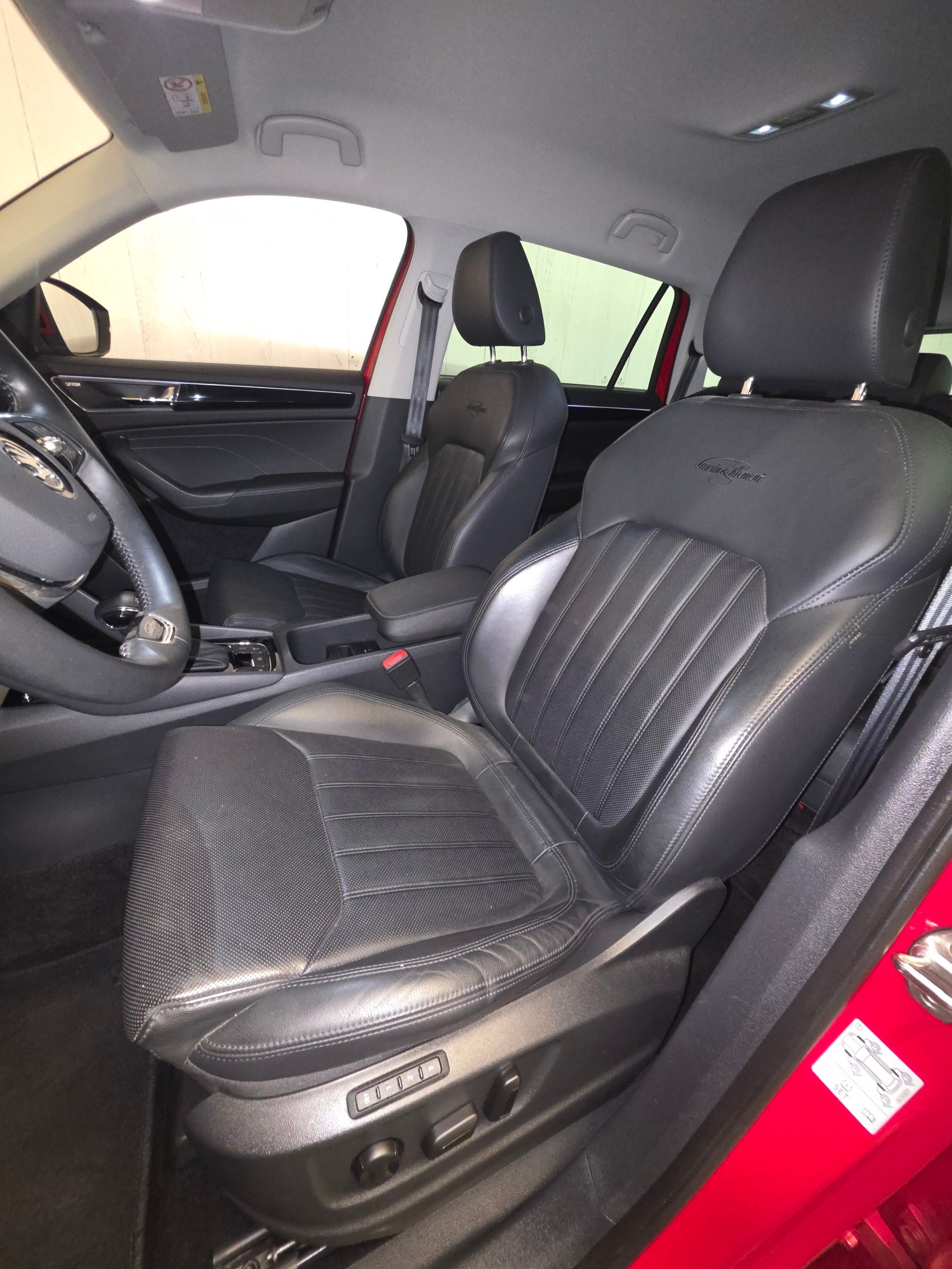 SKODA Kodiaq 2.0 TSI 4x4 L&K-image-13