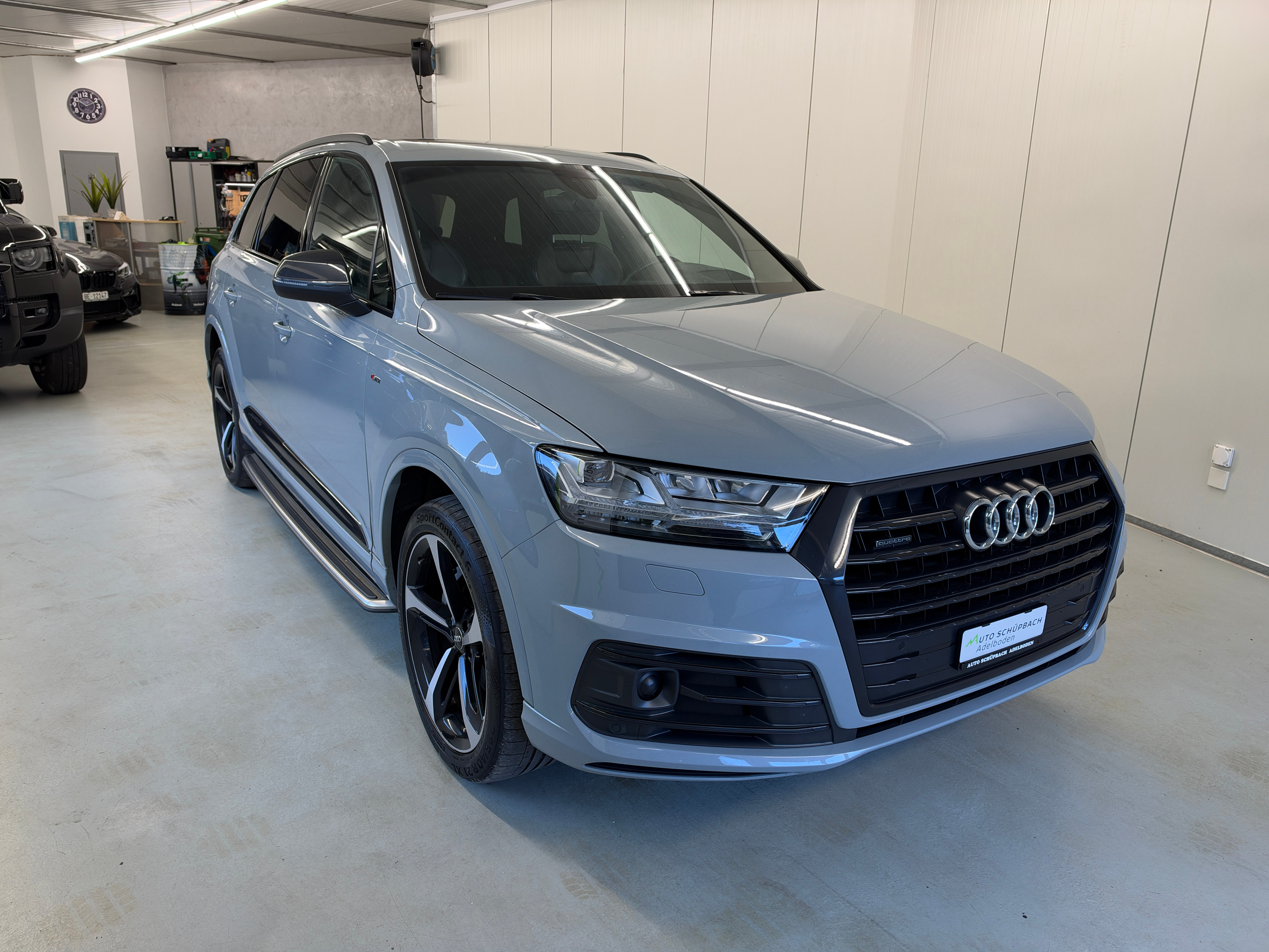 Car photo