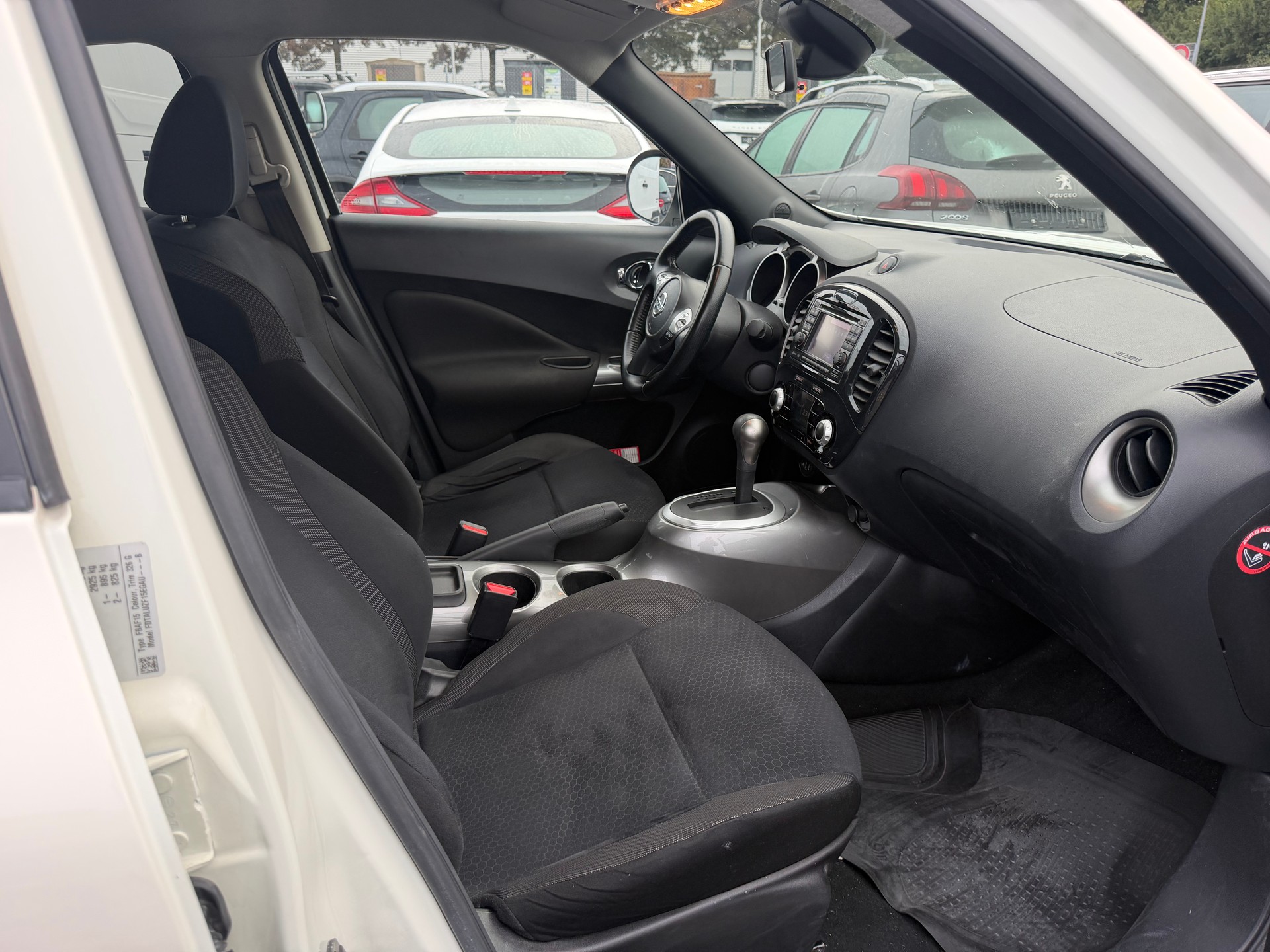 NISSAN Juke 1.6 acenta Xtronic CVT-image-6