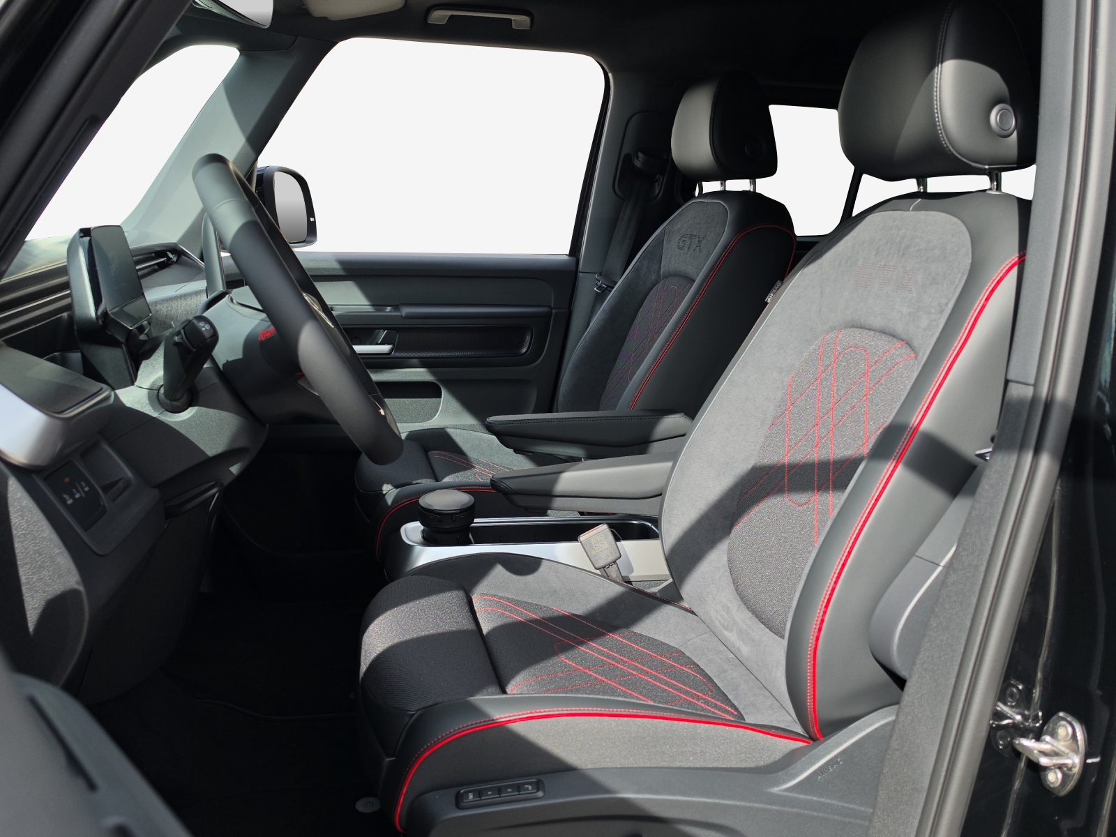 VW ID.Buzz LWB GTX 4 Motion-image-7