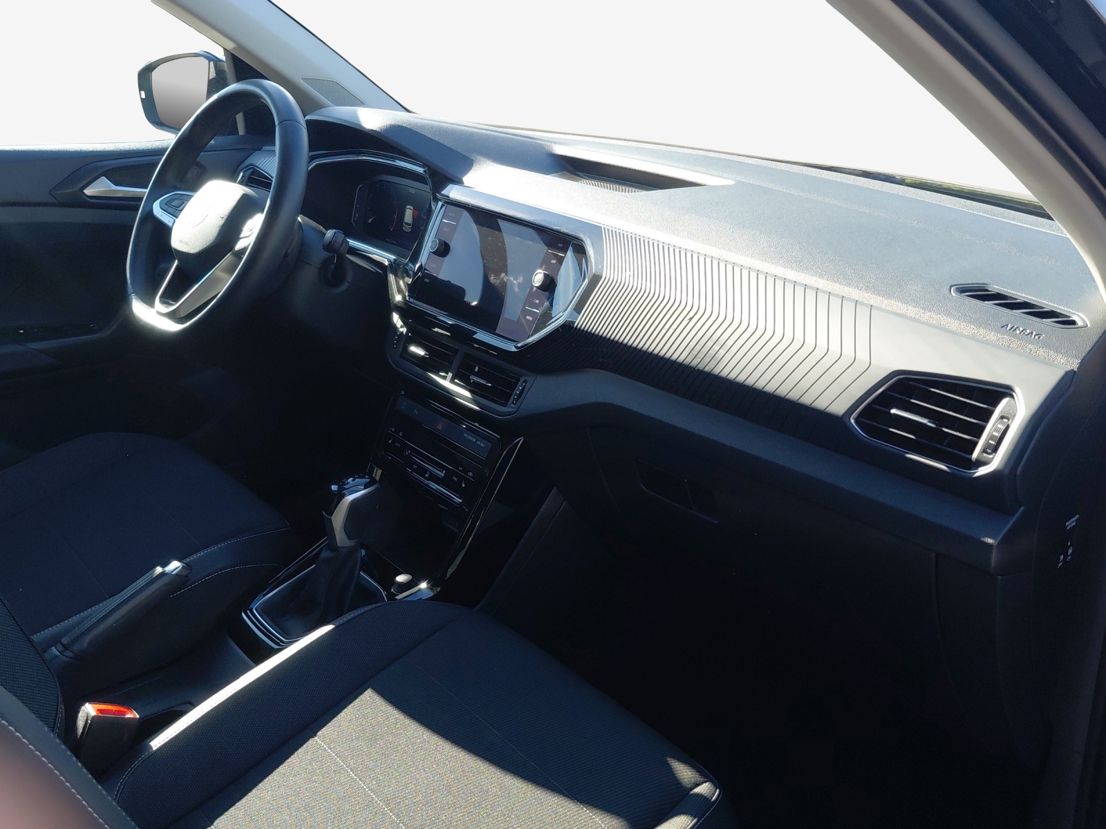 VW T-Cross 1.0 TSI Style DSG-image-14