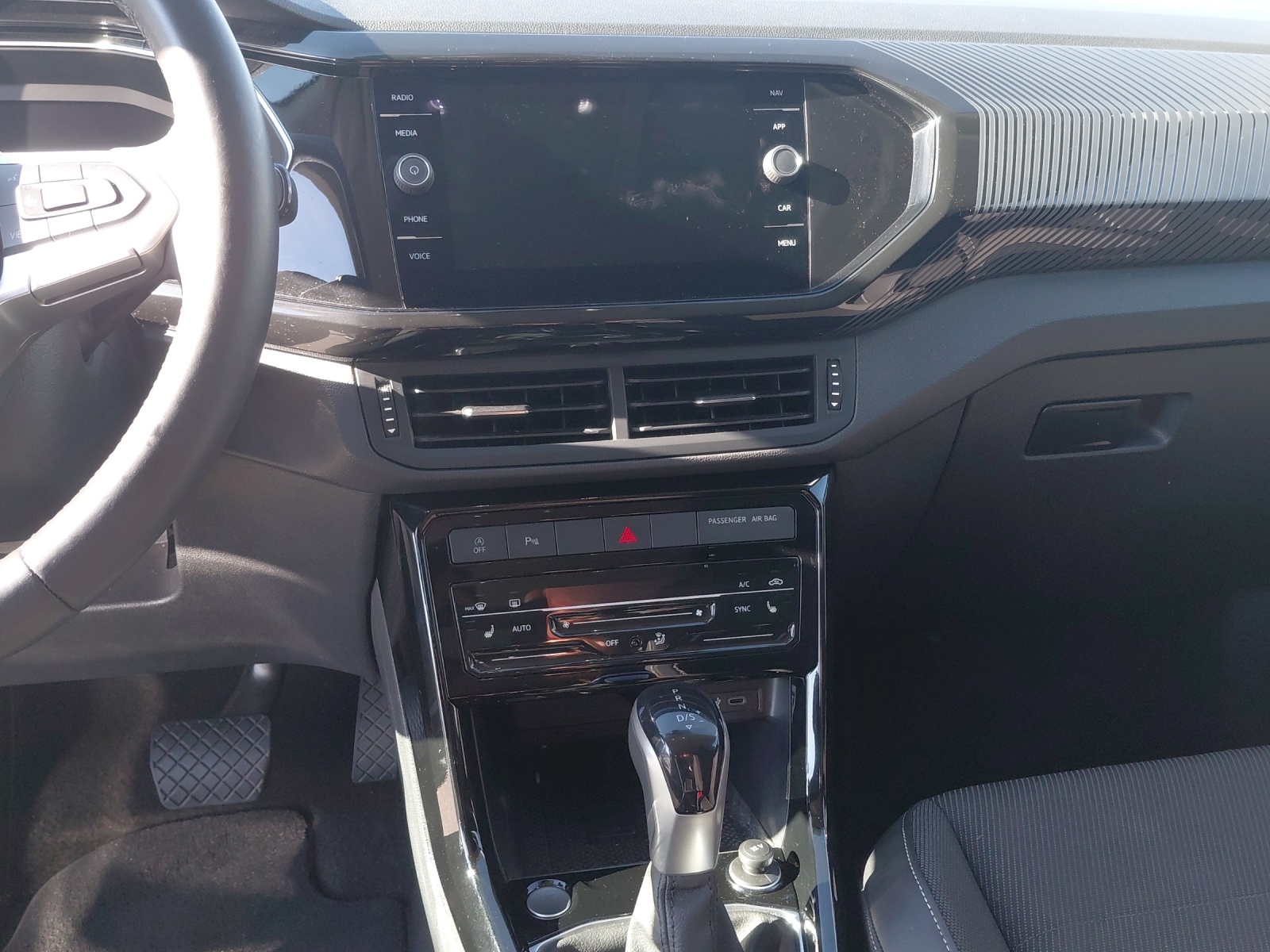 VW T-Cross 1.0 TSI Style DSG-image-10