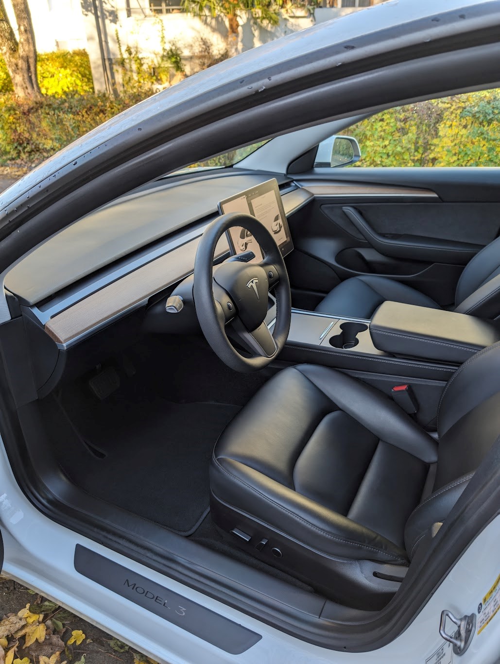 TESLA Model 3 Long Range Dual Motor AWD-image-2