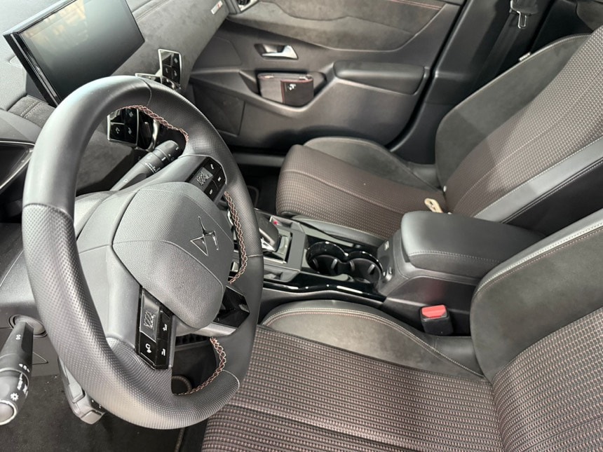 DS AUTOMOBILES DS3 Crossback E-Tense Performa-image-3