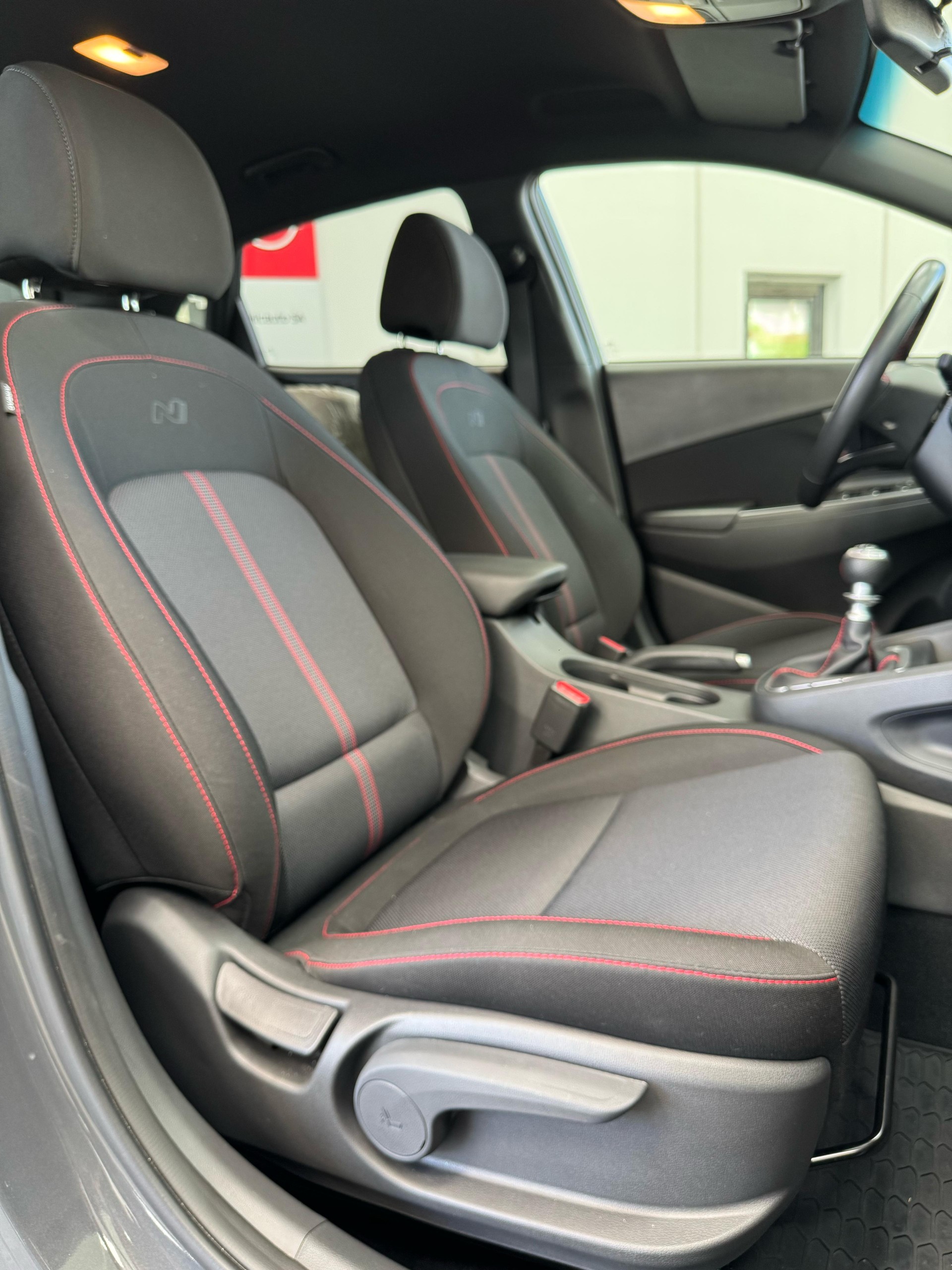 HYUNDAI Kona N-line T-GDi 120cv-image-8