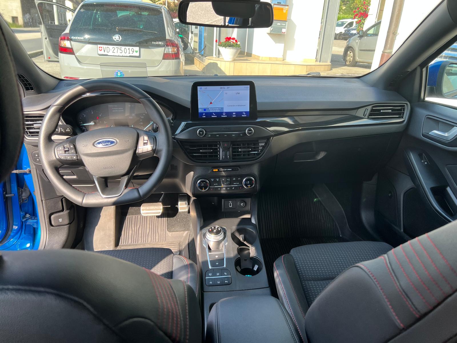 FORD Focus 2.0 TDCi ST Line Automatic-image-5