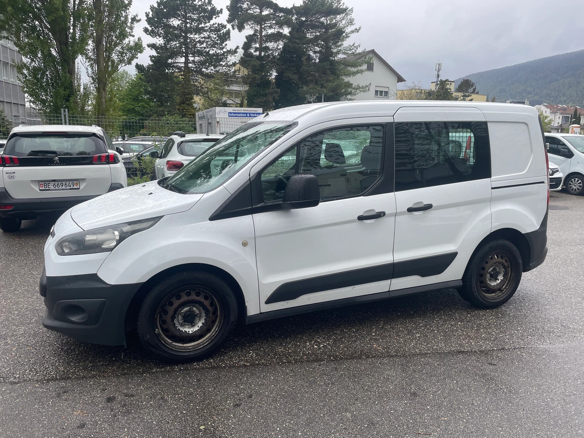 FORD Transit Connect Van T220 DCIV 1.6 TDCi Ambiente ** 05x Sitzplätze ** Klimaanlage ** Nutzlast 594Kg ** B5b-image-8