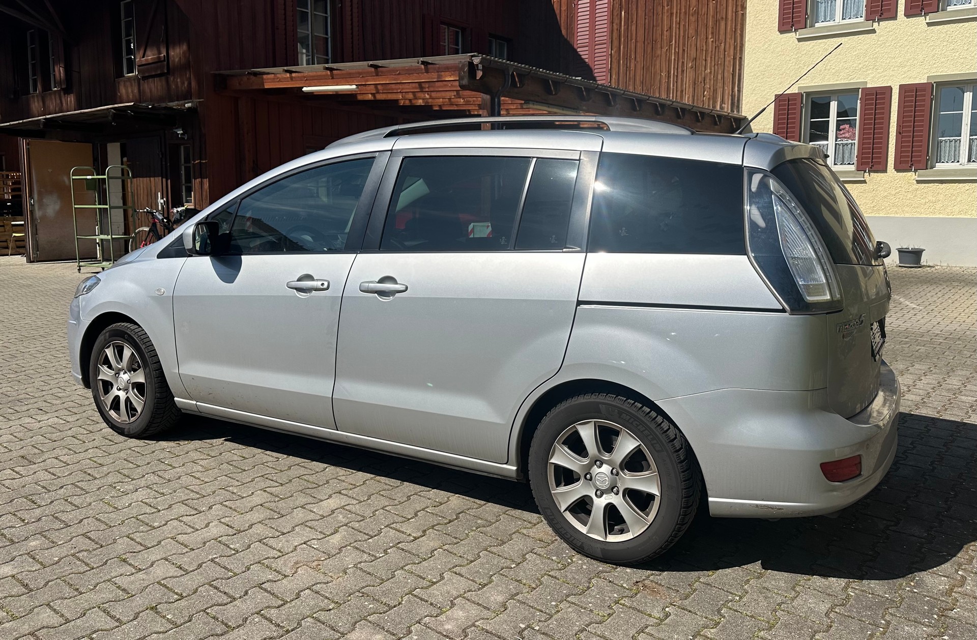 MAZDA 5 2.0 16V Exclusive Activematic-image-3
