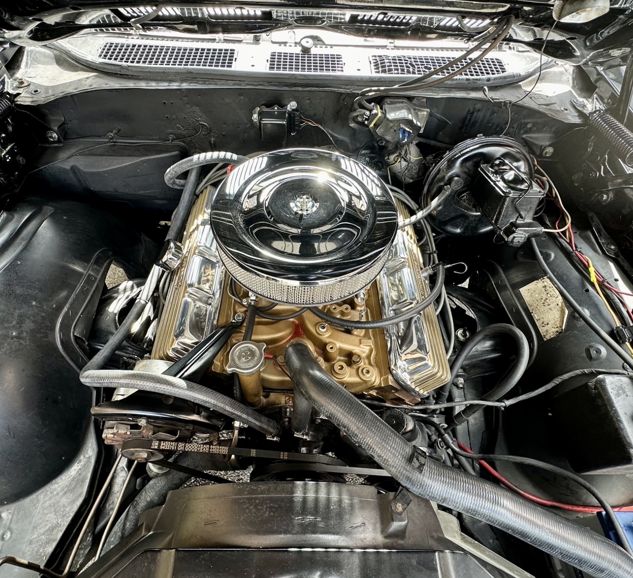 OLDSMOBILE Cutlass Supreme-image-3
