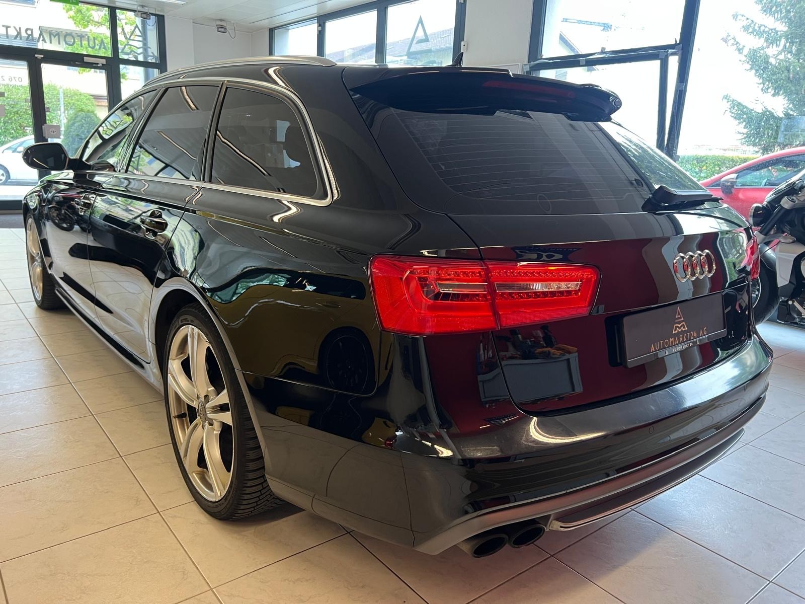 AUDI S6 Avant 4.0 TFSI V8 quattro S-tronic 🇨🇭-image-13