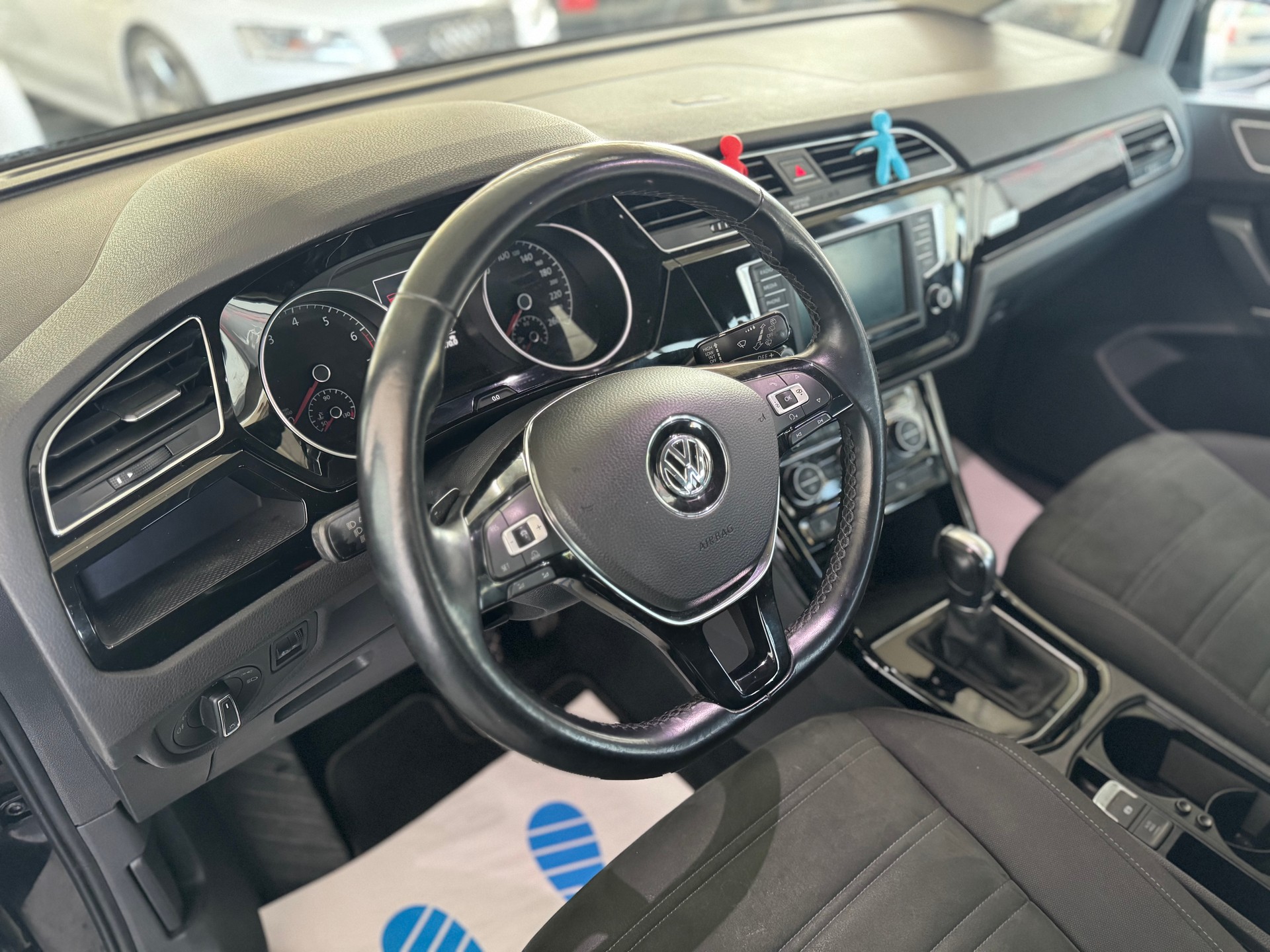 VW Touran 1.4 TSI BlueMotion Technology Comfortline DSG-image-11