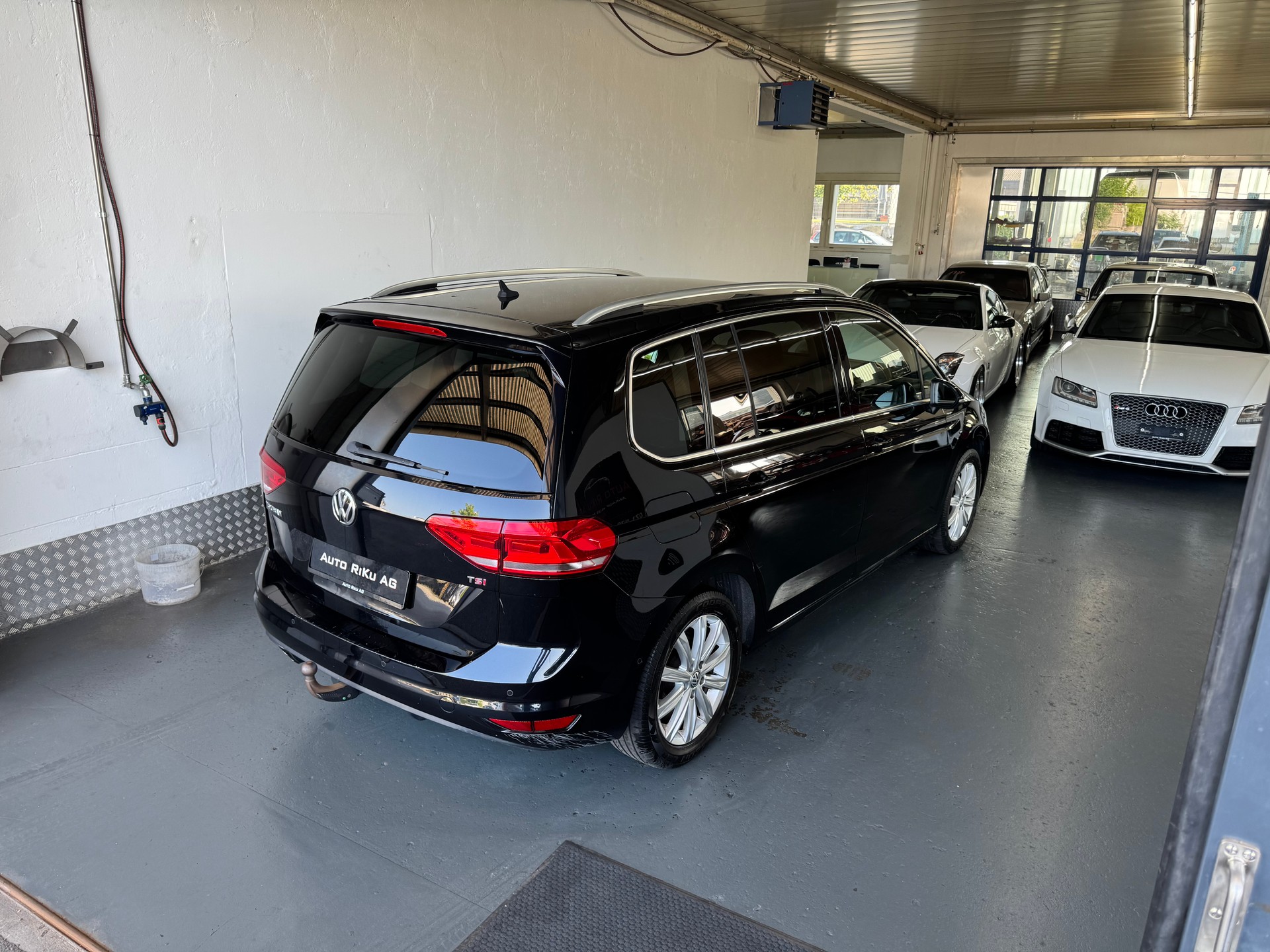 VW Touran 1.4 TSI BlueMotion Technology Comfortline DSG-image-7