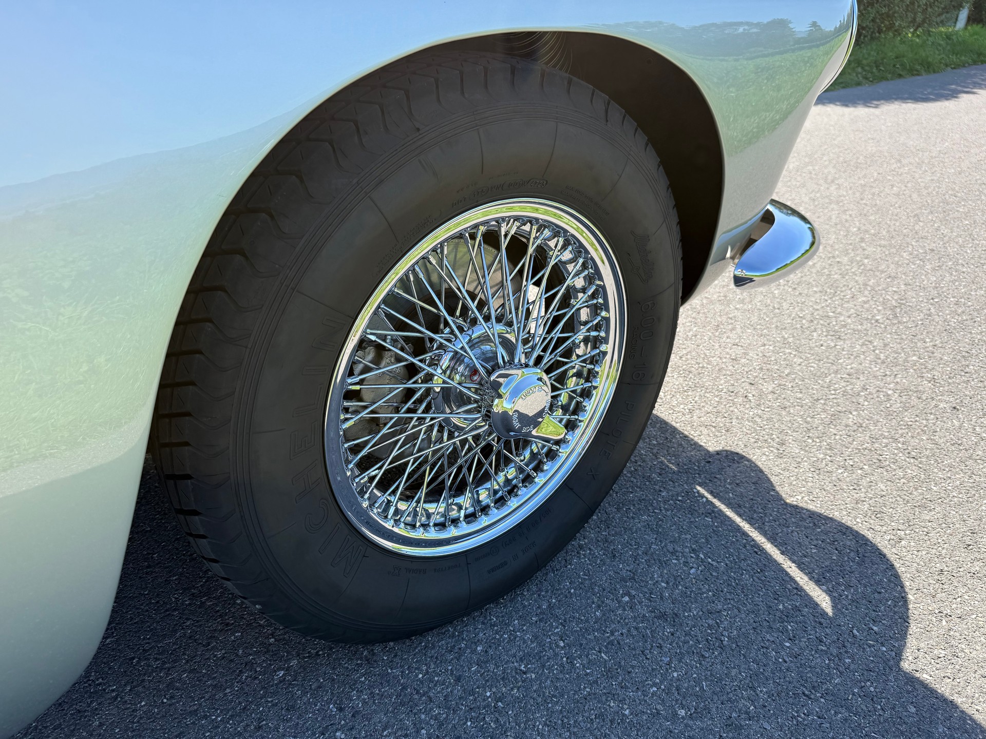 ASTON MARTIN DB4 Série 3-image-13
