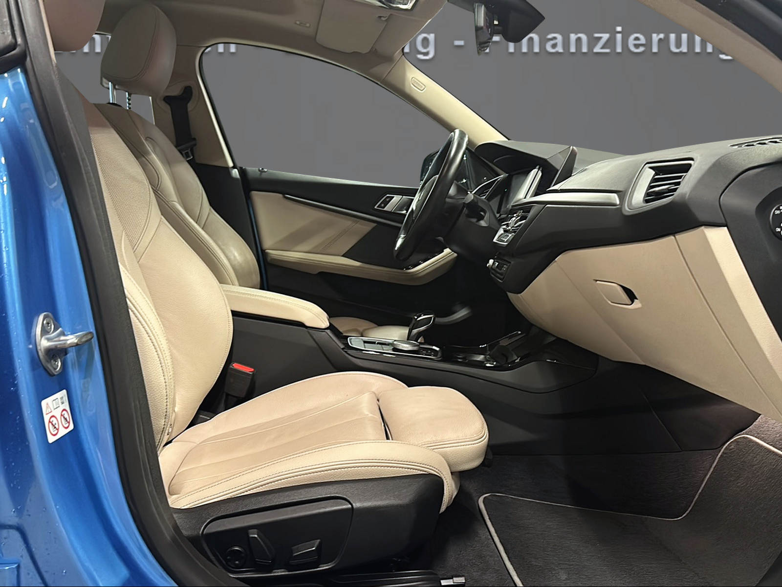 BMW 218i Gran Coupé Steptronic Luxury Line-image-9