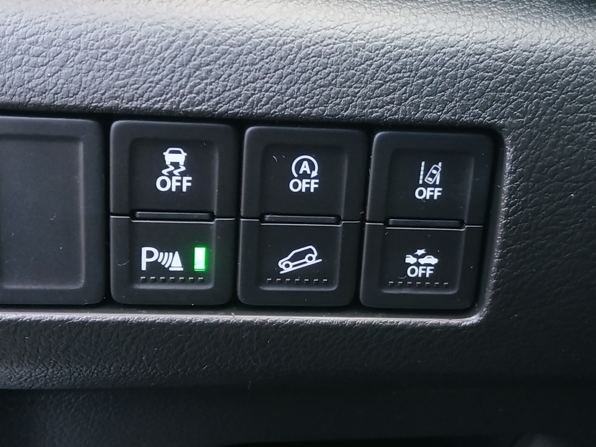 SUZUKI Vitara 1.4 Boosterjet Compact + 4x4 Hybrid Automatic-image-18