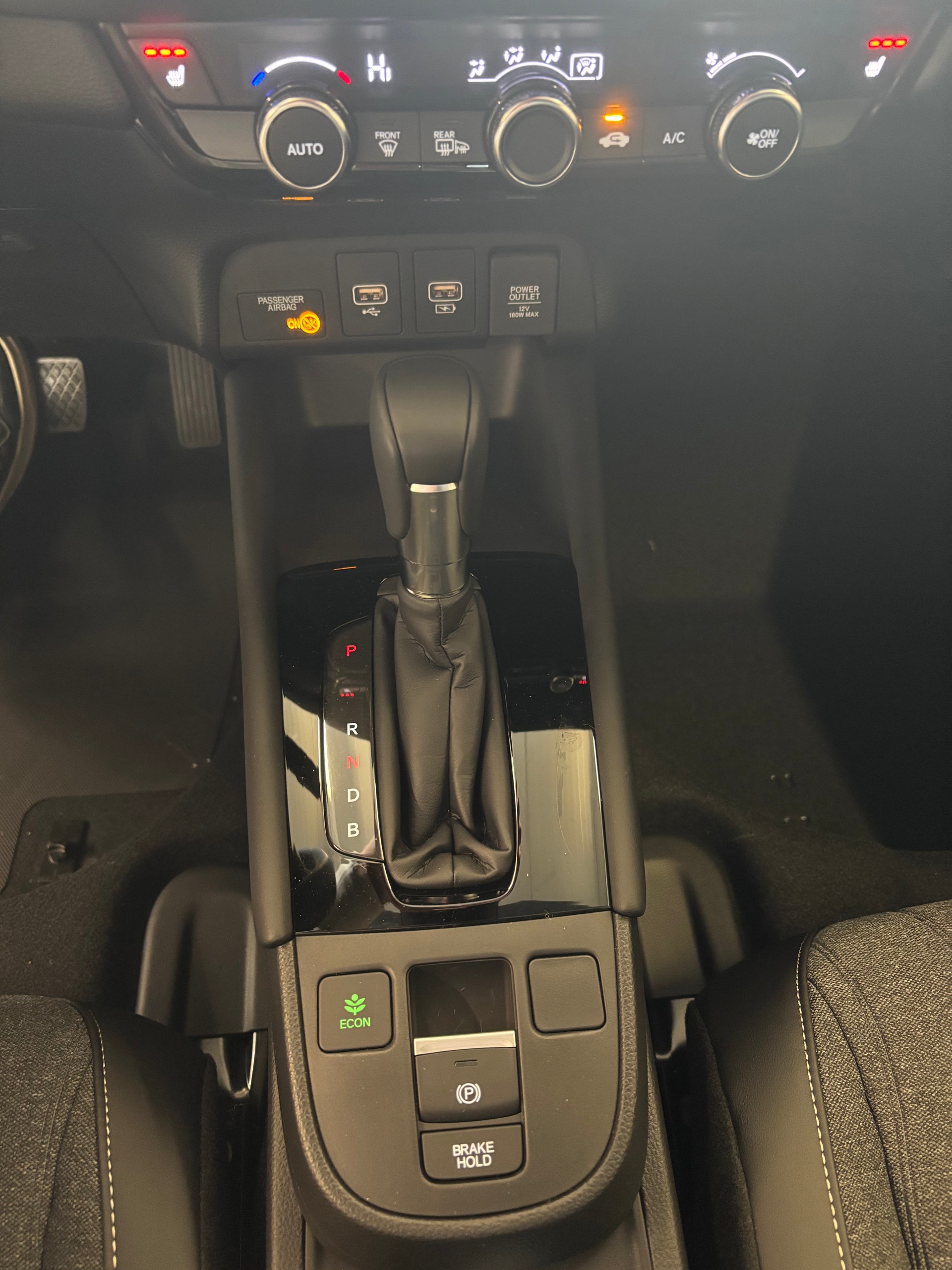 HONDA Jazz 1.5i-MMD Advance E-CVT-image-10
