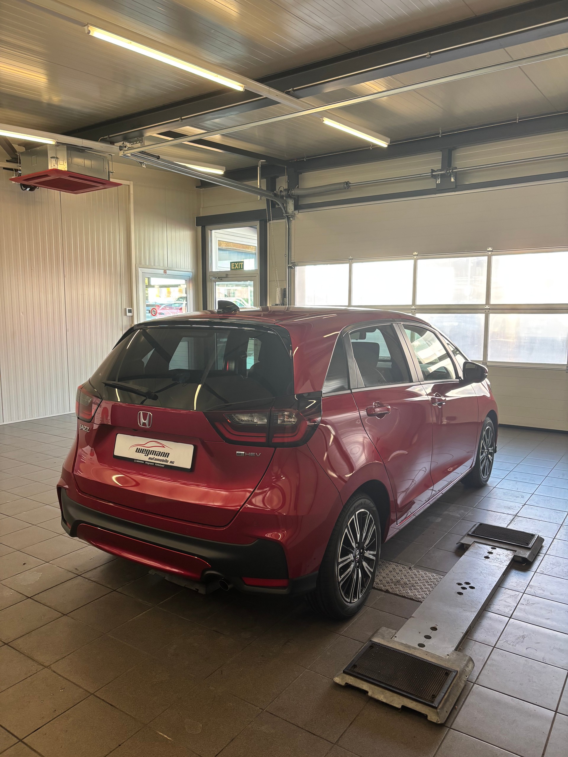 HONDA Jazz 1.5i-MMD Advance E-CVT-image-3