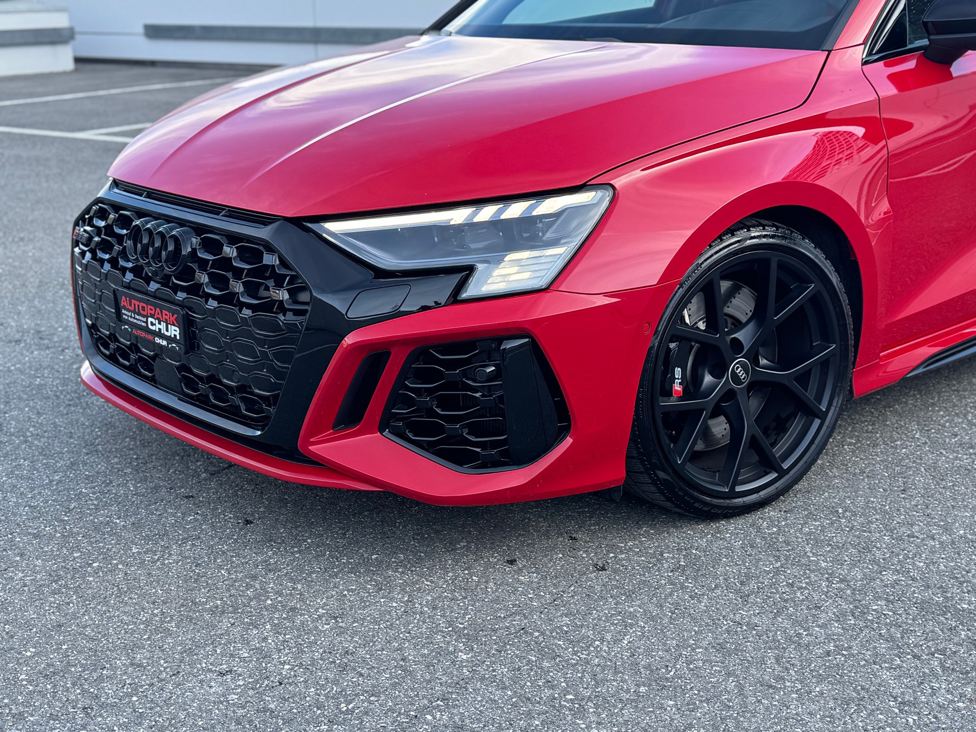 AUDI RS3 Sportback 2.5 TSI quattro S-tronic-image-8