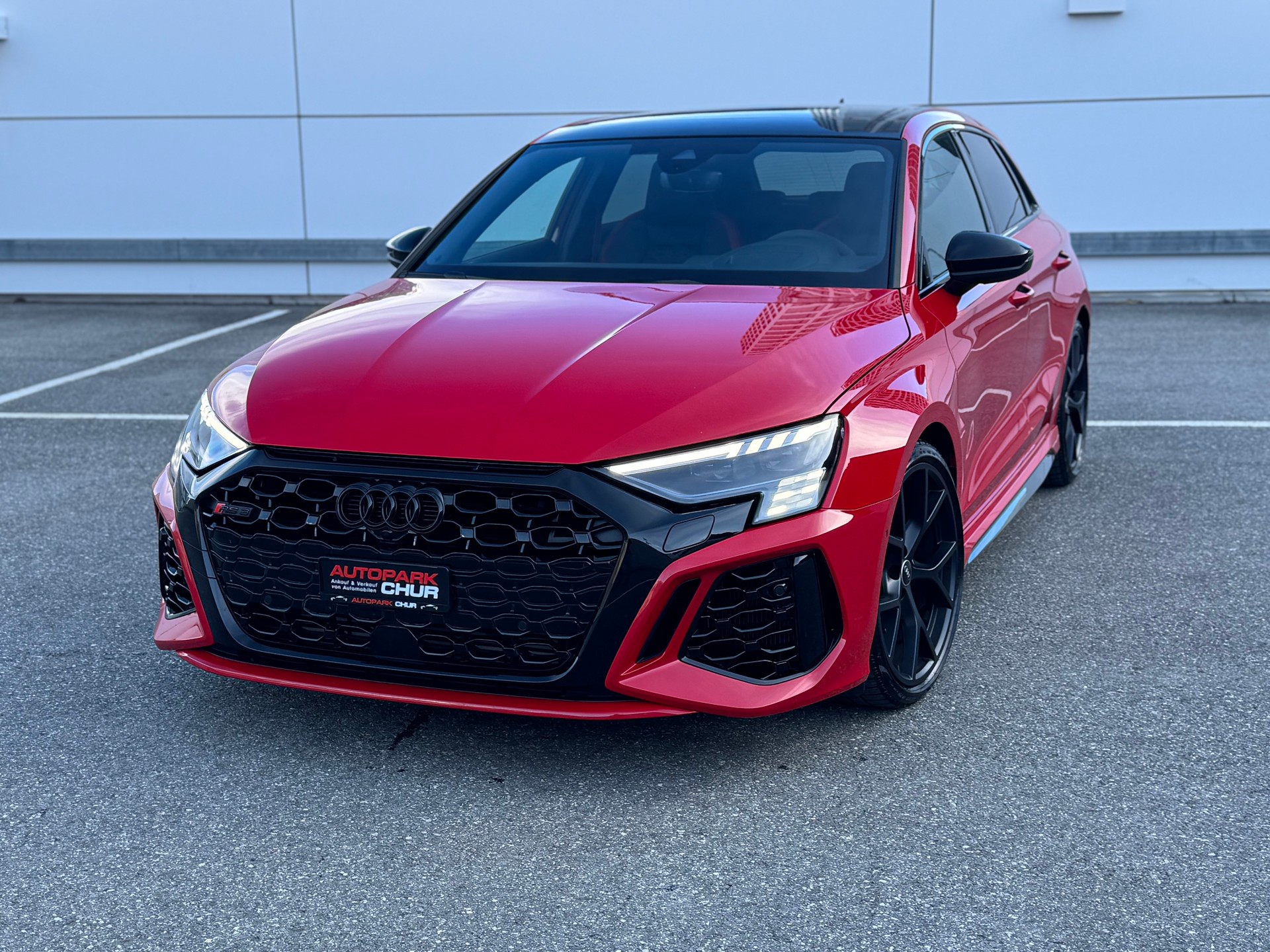 AUDI RS3 Sportback 2.5 TSI quattro S-tronic-image-1