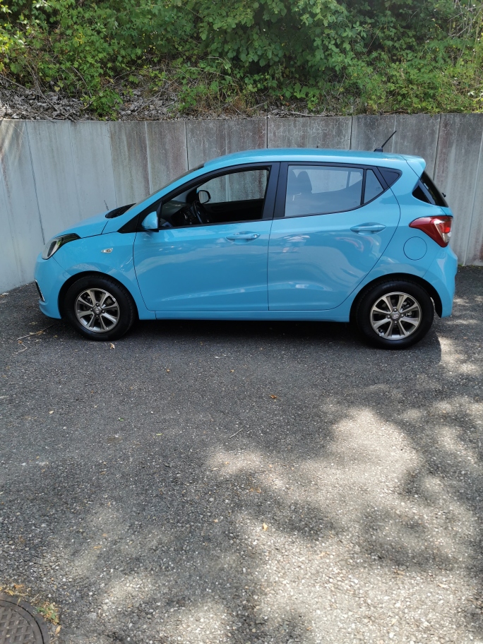 HYUNDAI i10 1.2 Style Automatic-image-5