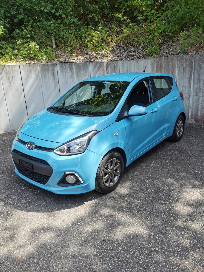 HYUNDAI i10 1.2 Style Automatic-image-0