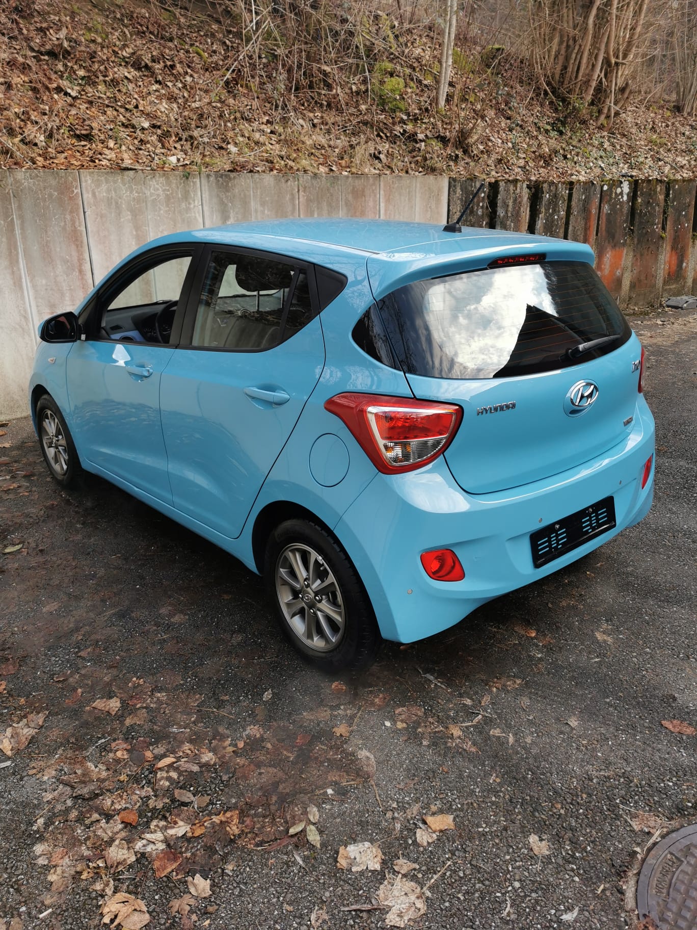 HYUNDAI i10 1.2 Style Automatic-image-4