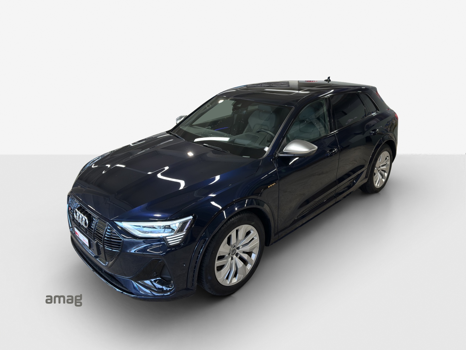 AUDI e-tron S quattro-image-15