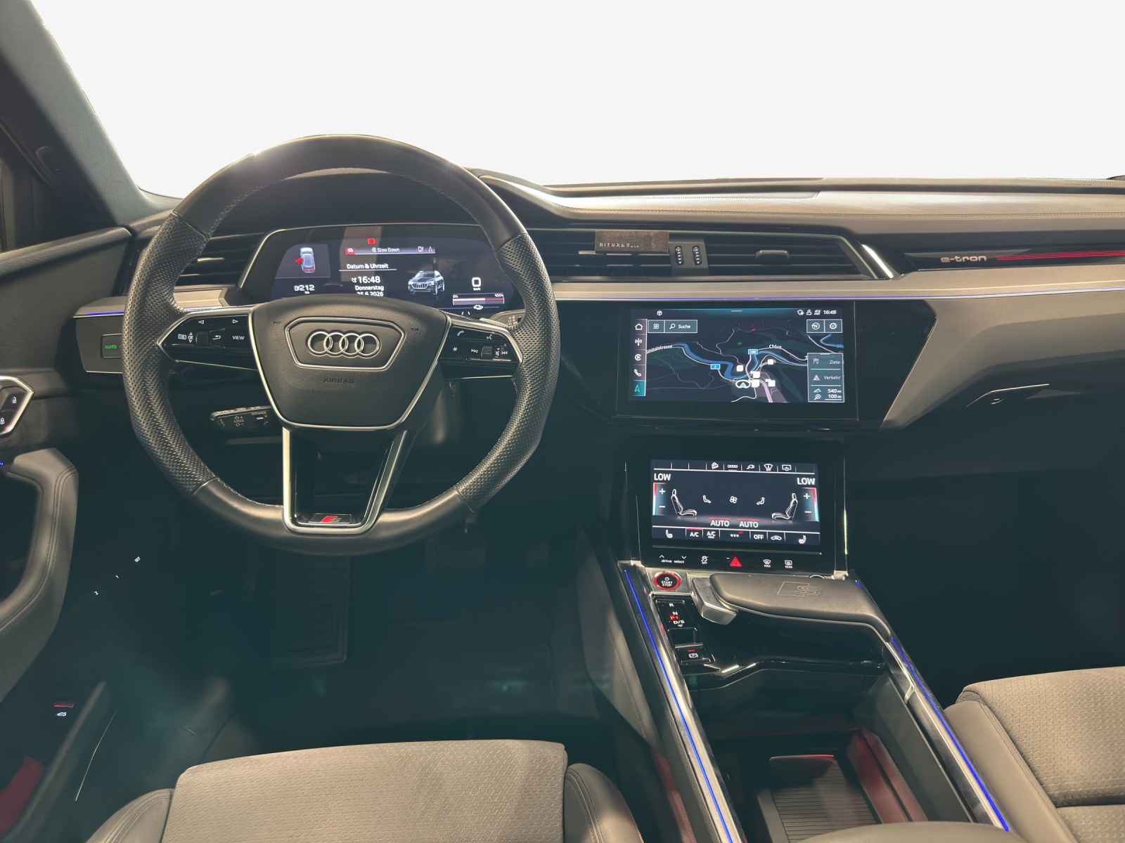 AUDI e-tron S quattro-image-19