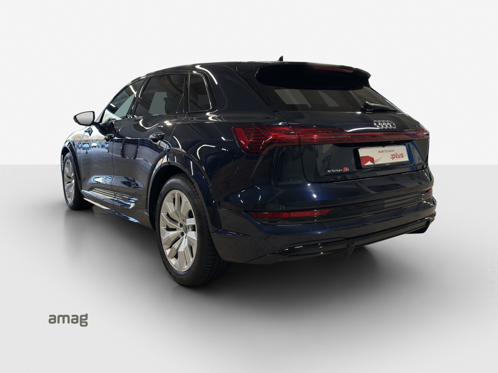 AUDI e-tron S quattro-image-2