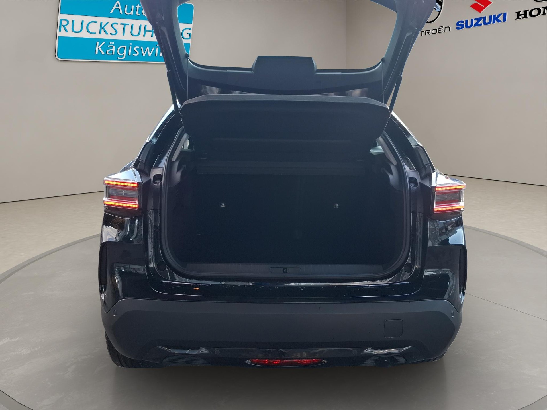 CITROEN C4 1.2 Hybrid You-image-11