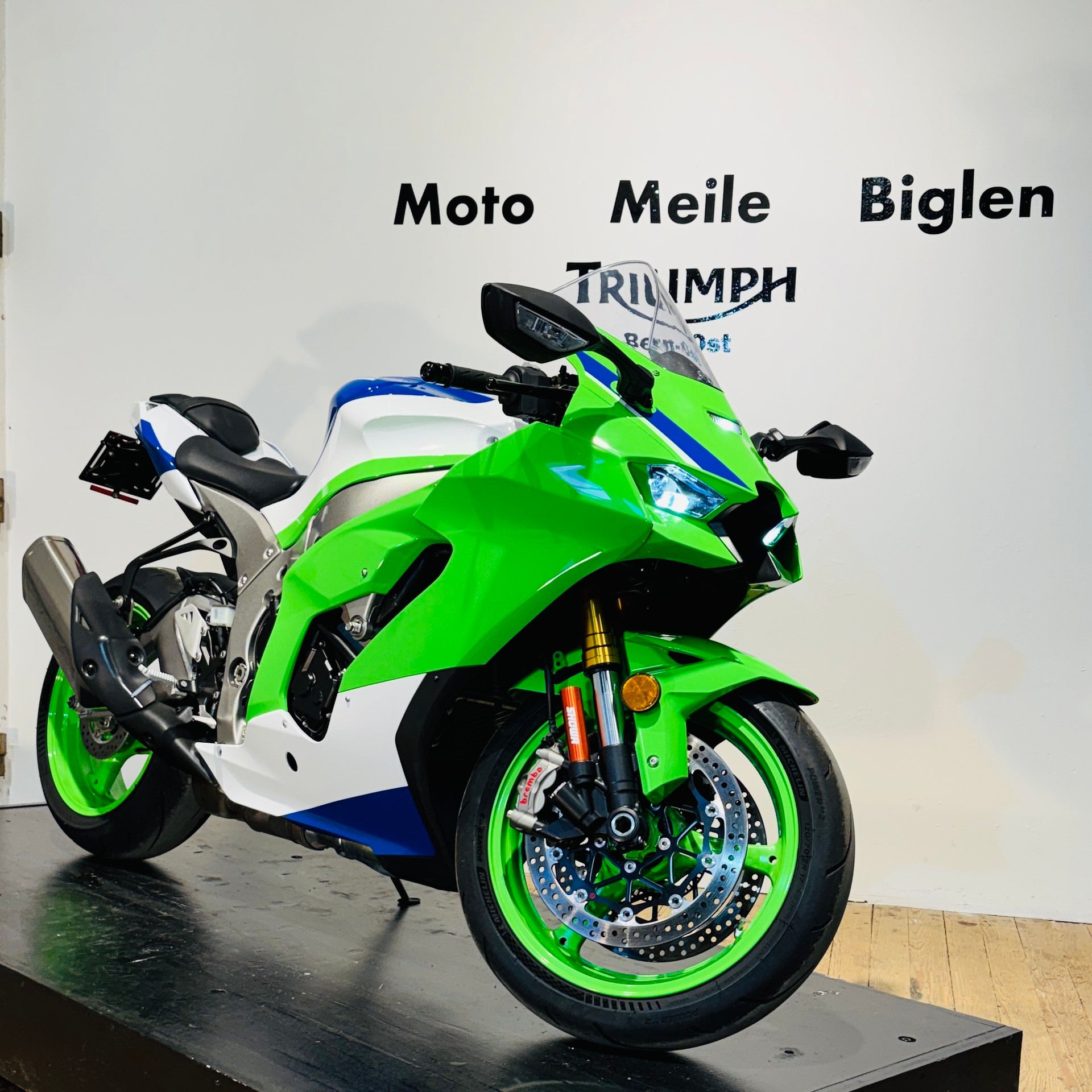 KAWASAKI Ninja ZX-10R-showroom-element-1