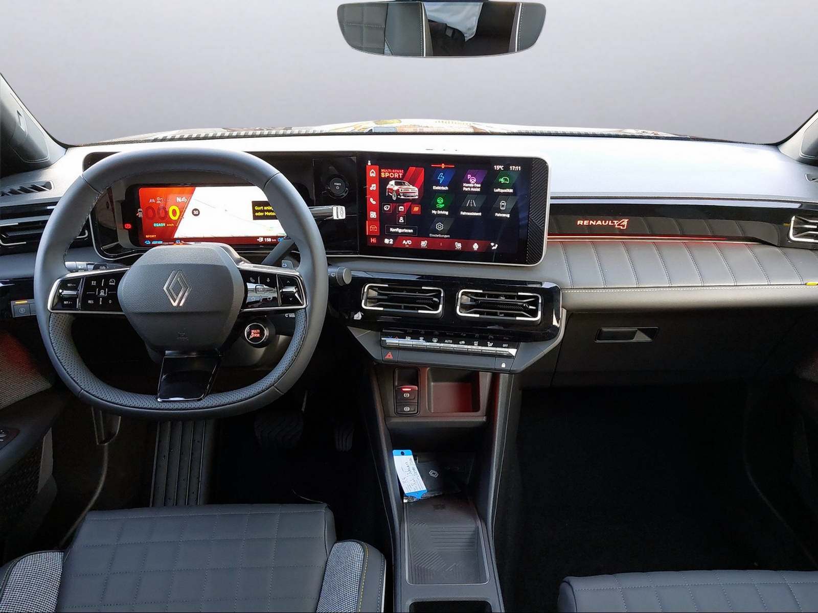RENAULT R4 E-Tech Comfort Range iconic-image-5