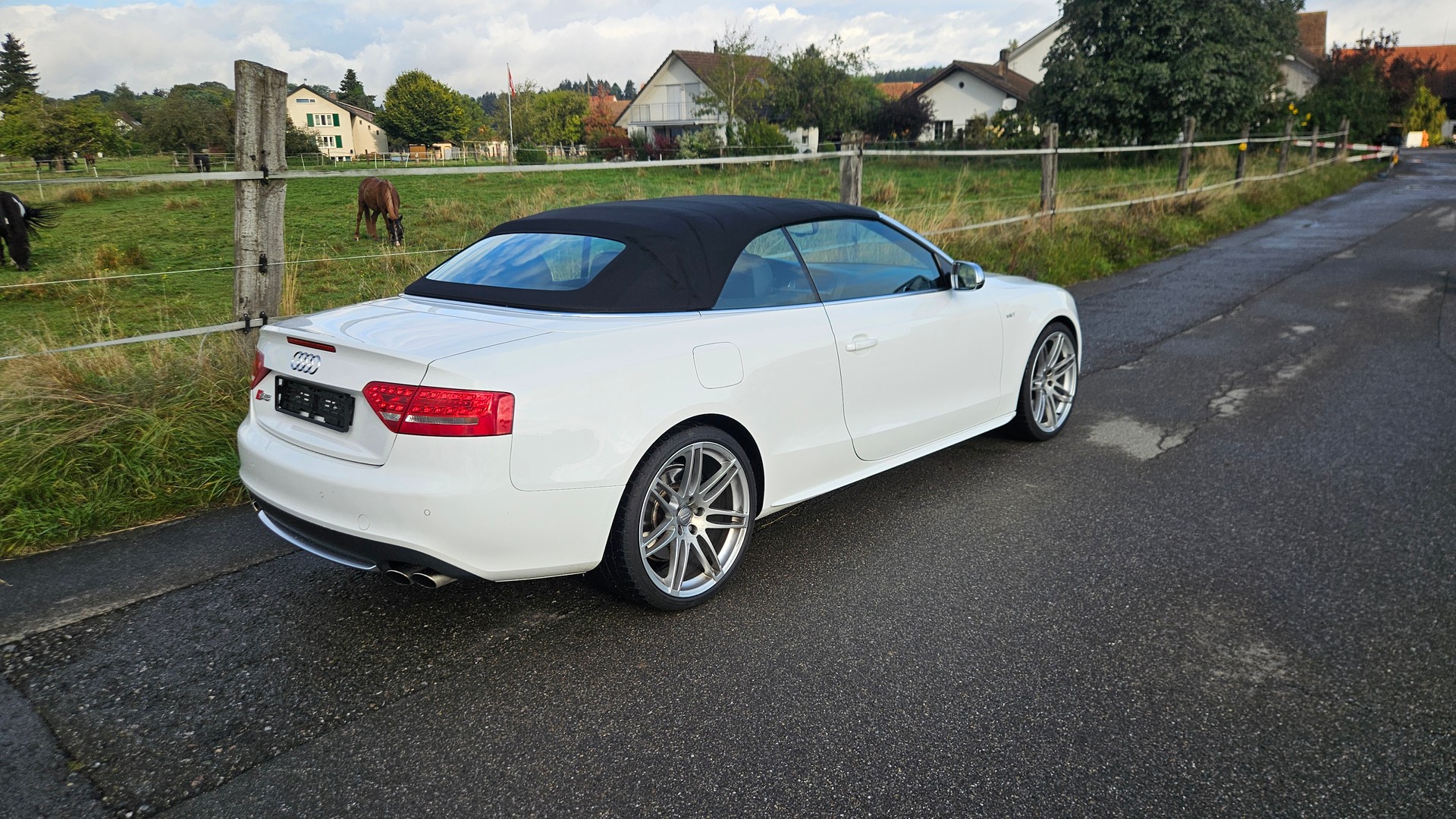 AUDI S5 Cabrio 3.0 TFSI quattro S-tronic-image-3