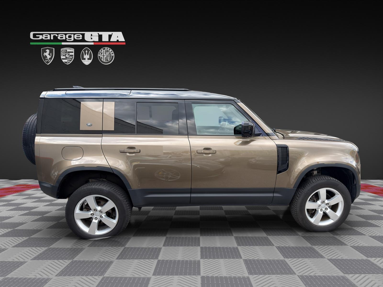 LAND ROVER Defender 110 D240 SD4 S AT8-image-5