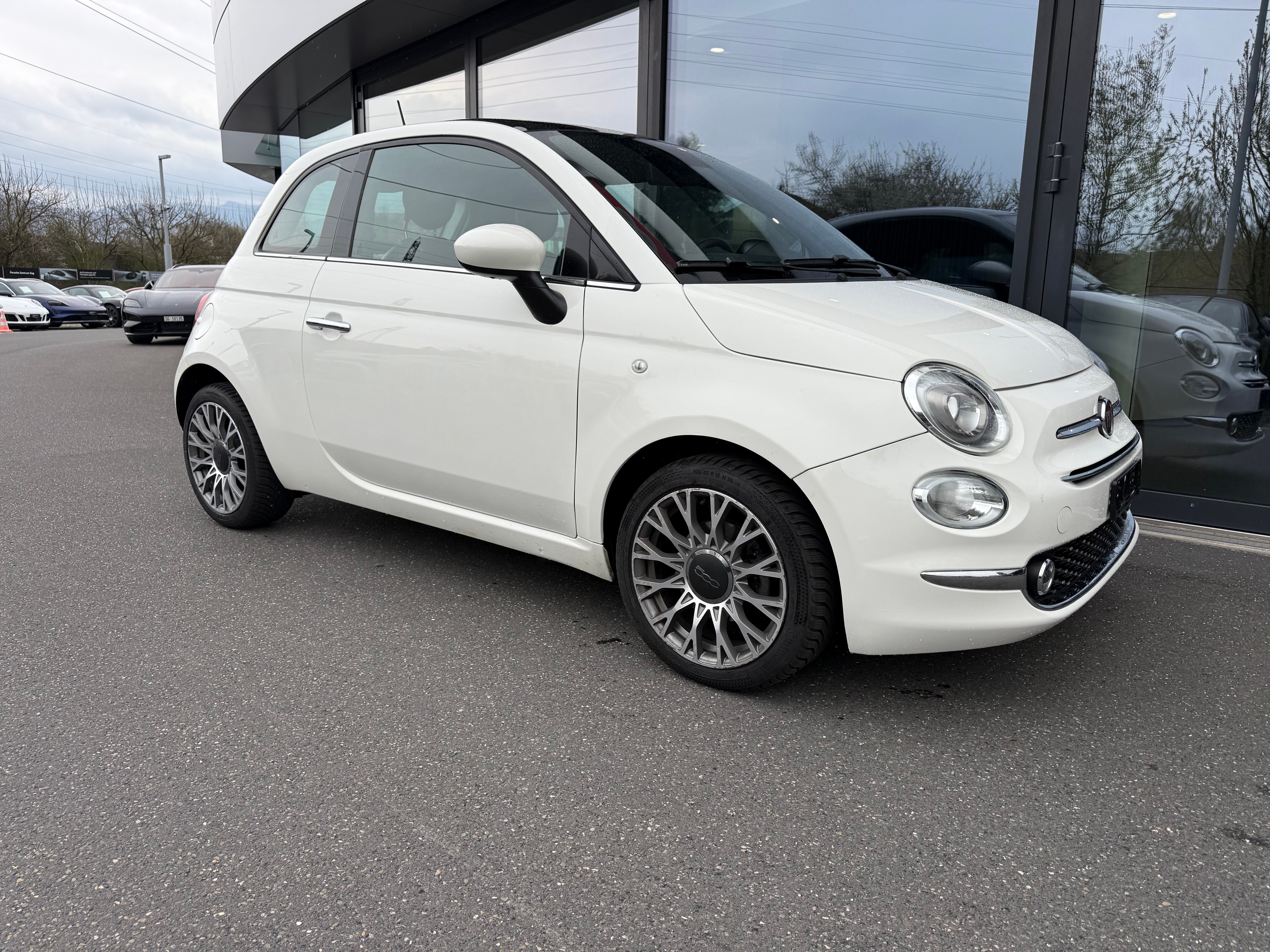 Car photo