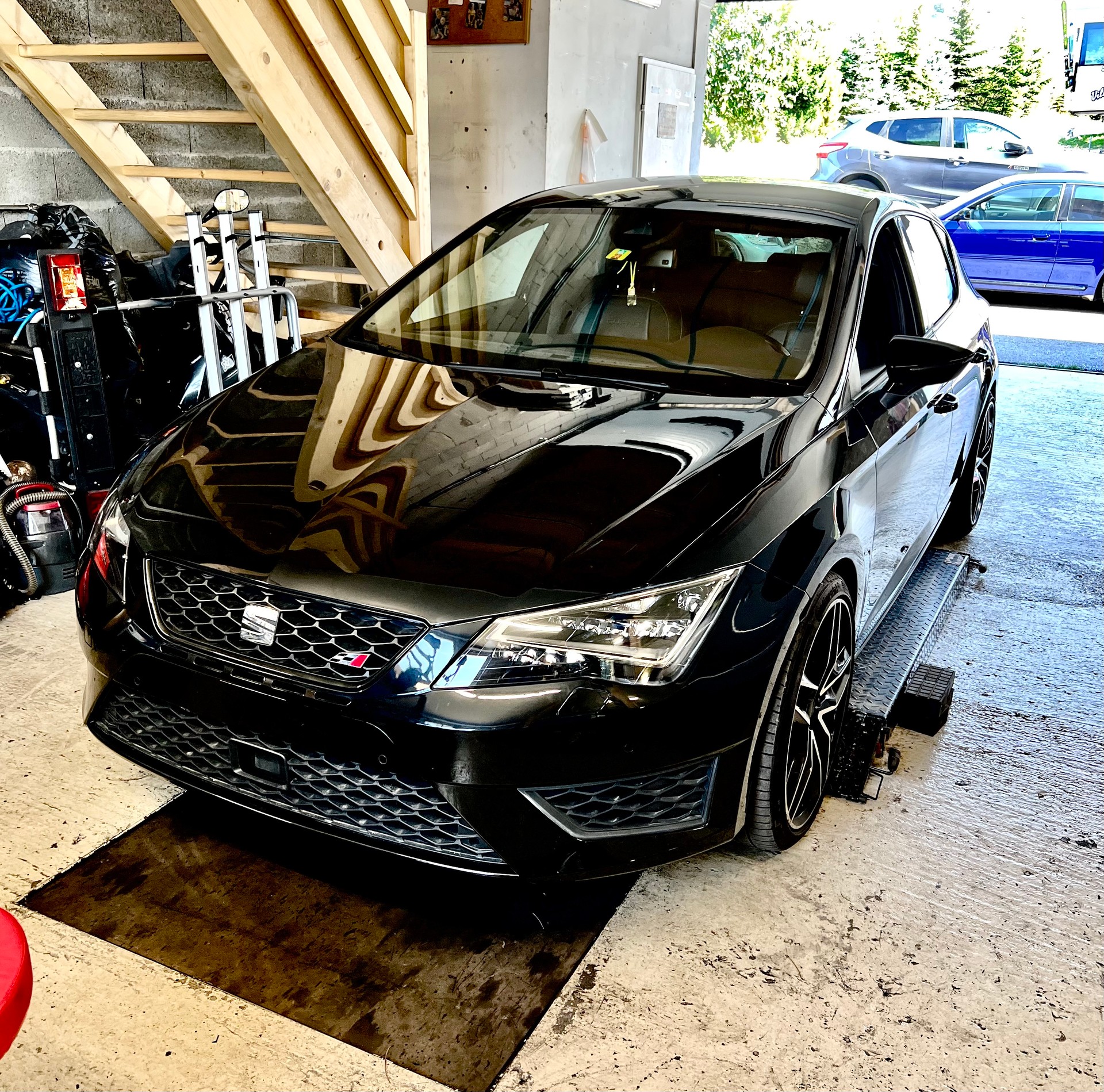 SEAT Leon 2.0 TSI Cupra 280 DSG-image-0