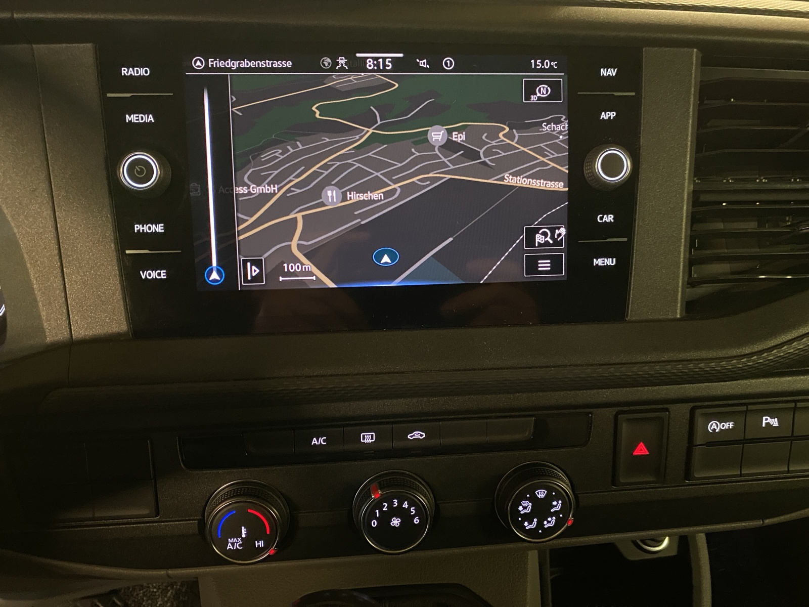 VW T6.1 2.0 TDI 4Motion-image-10
