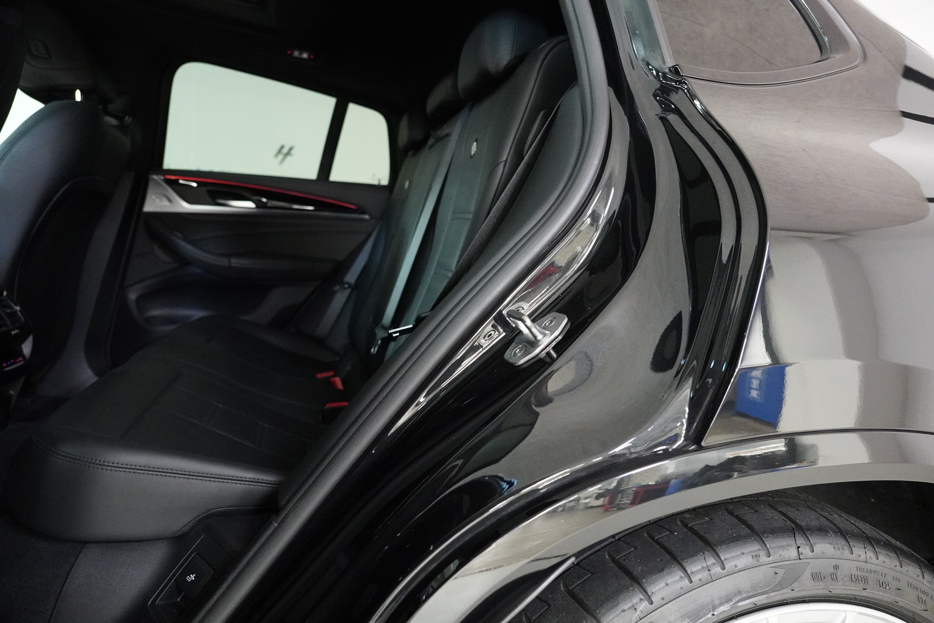 BMW-ALPINA XD4 Switch-Tronic-image-12