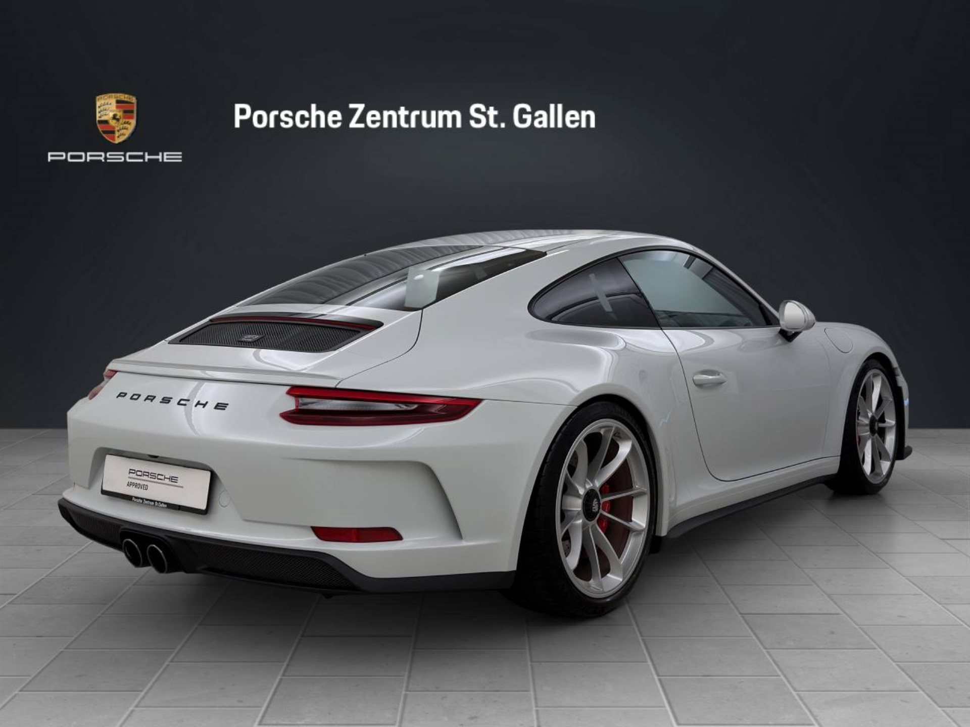 PORSCHE 911 GT3-image-6