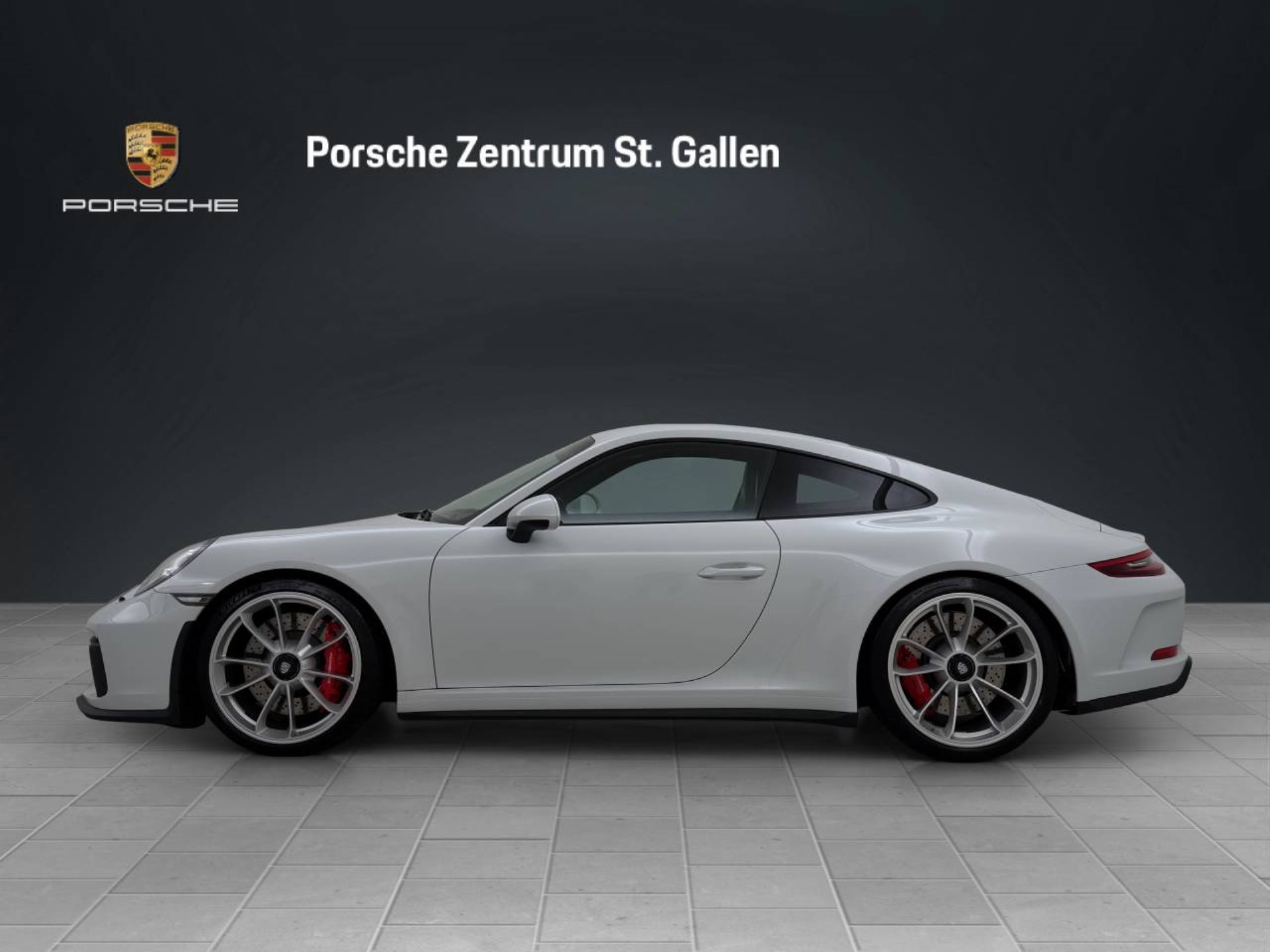PORSCHE 911 GT3-image-1