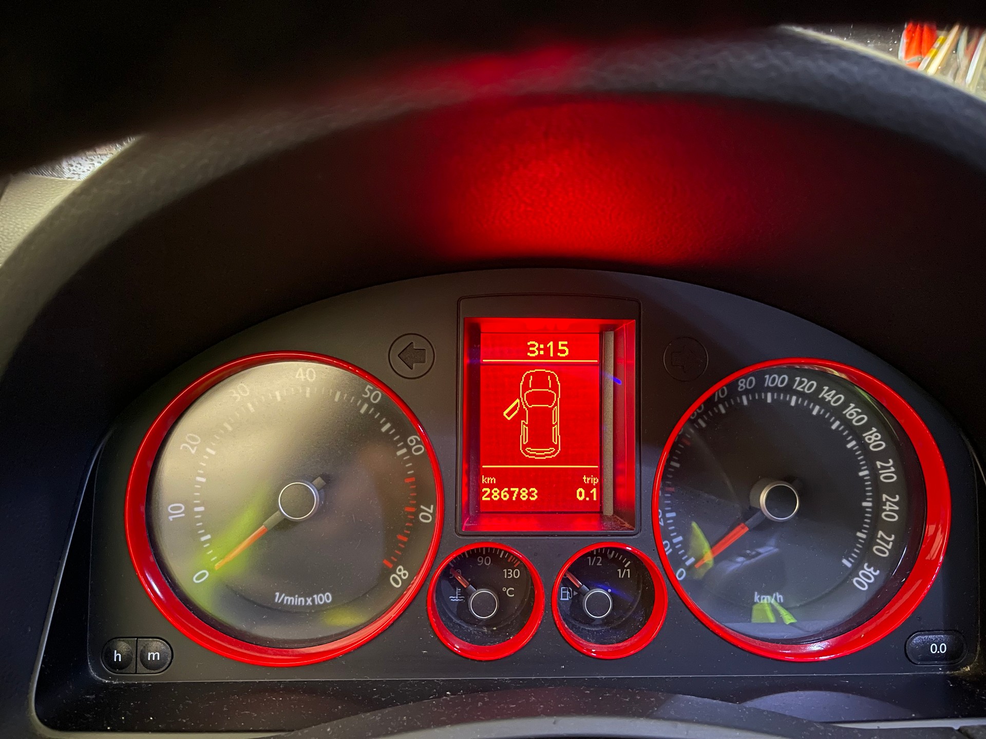 VW Golf 2.0 TFSI GTI-image-15