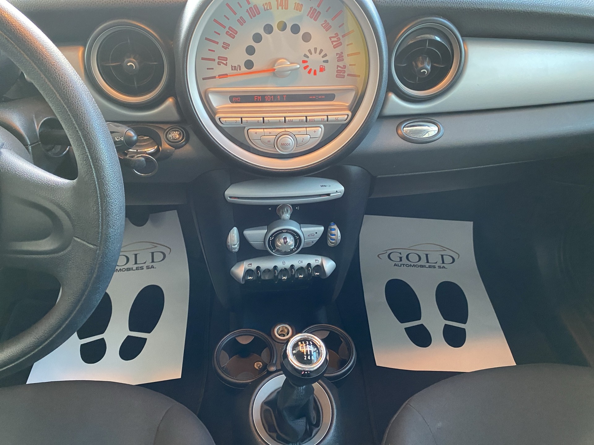 MINI One-image-5