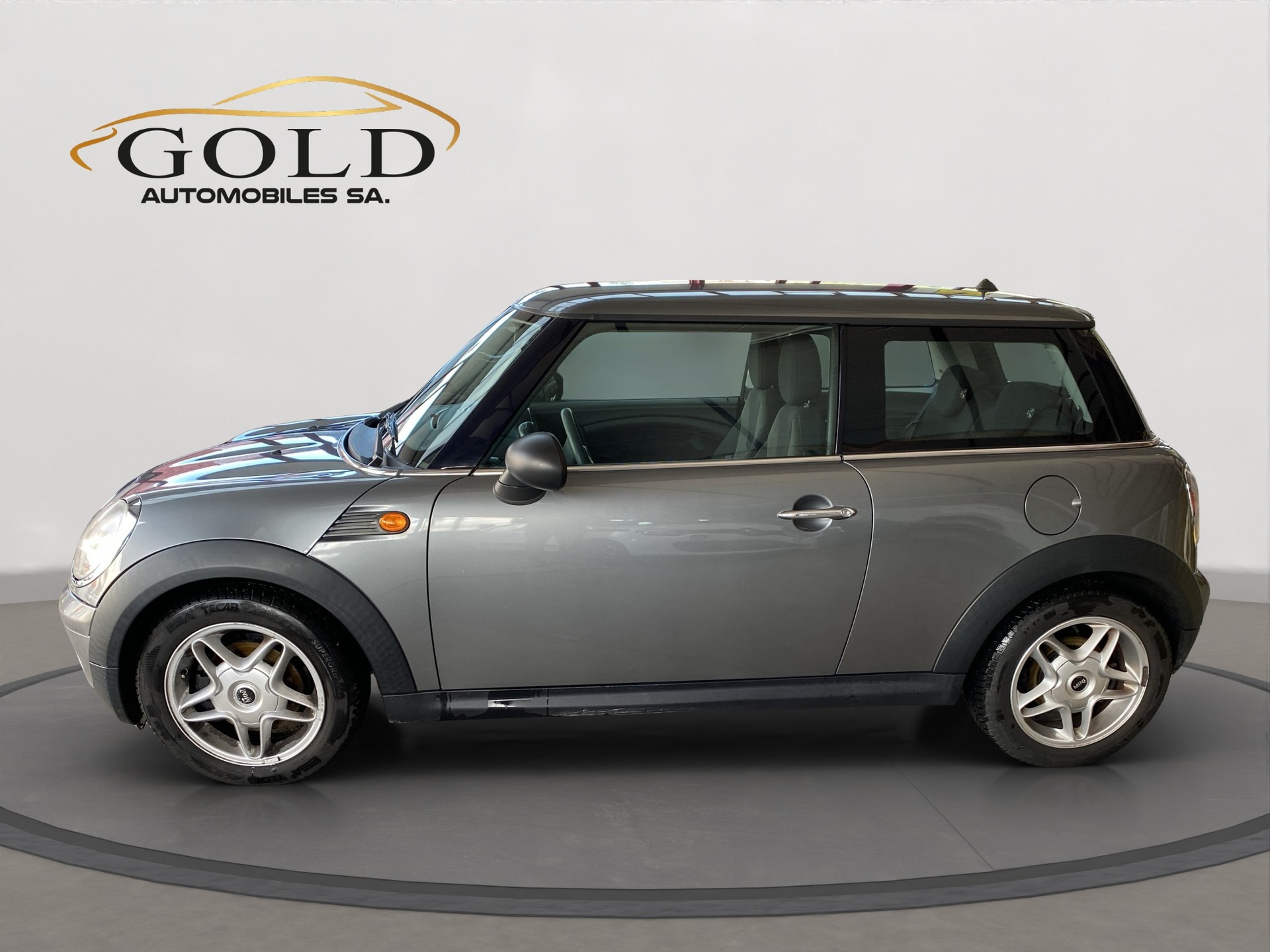 MINI One-image-8