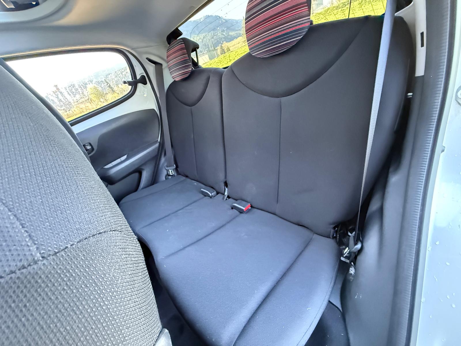 CITROEN C1 1.2 VTi Shine-image-12