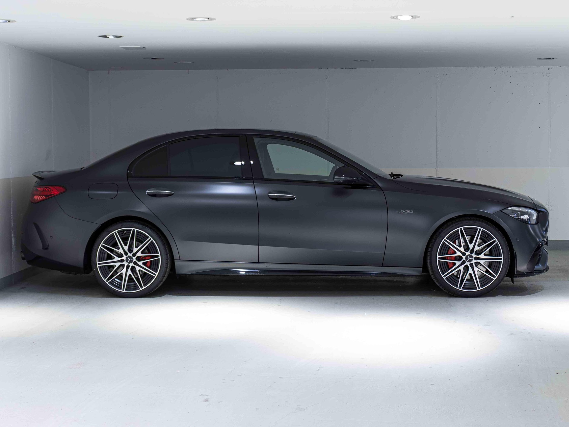 MERCEDES-BENZ C 43 AMG 4MATIC "Executive Edition"-image-1