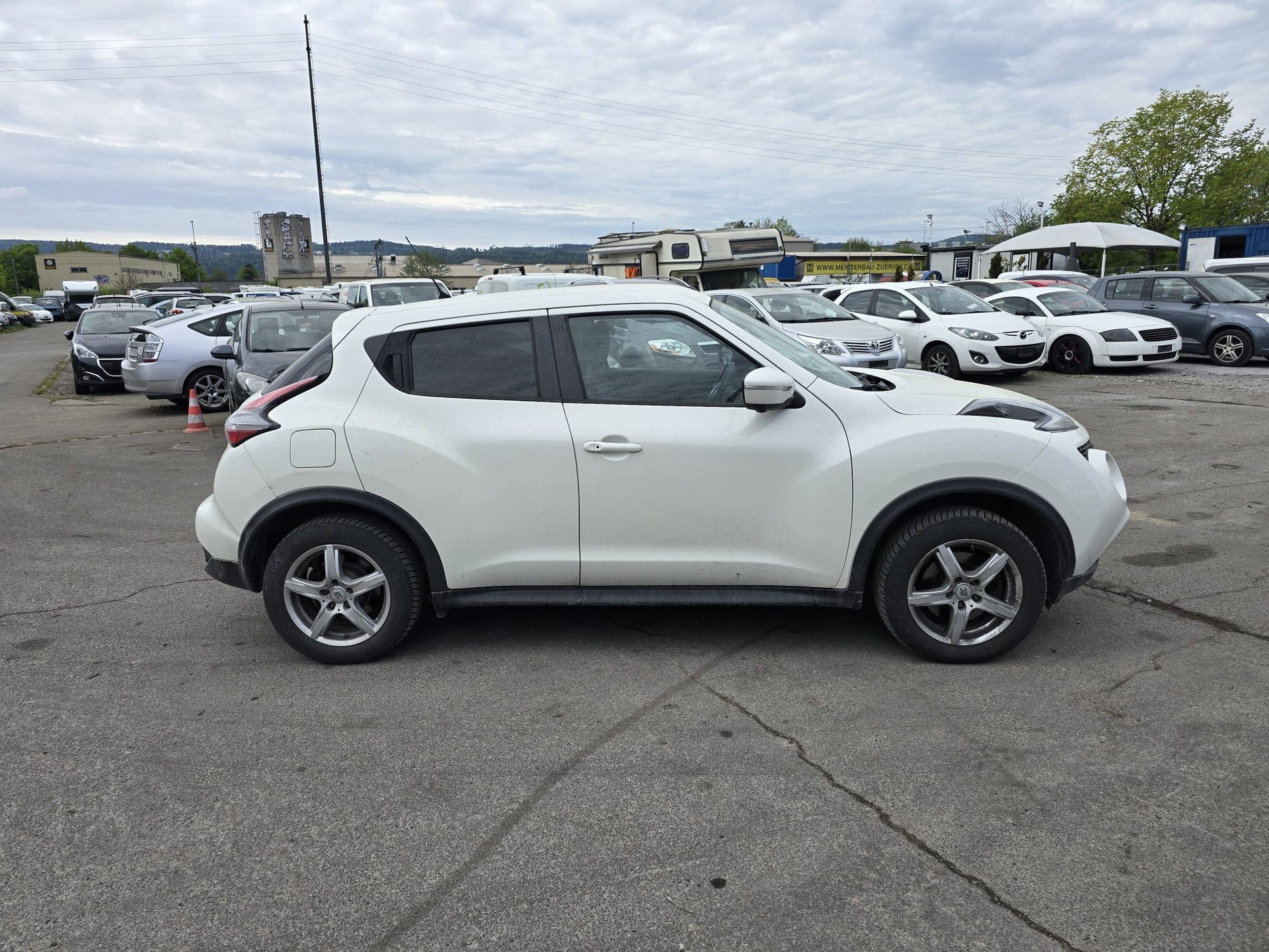 NISSAN Juke 1.6 DIG-T tekna 17'' 4x4 Xtronic M-CVT-image-6