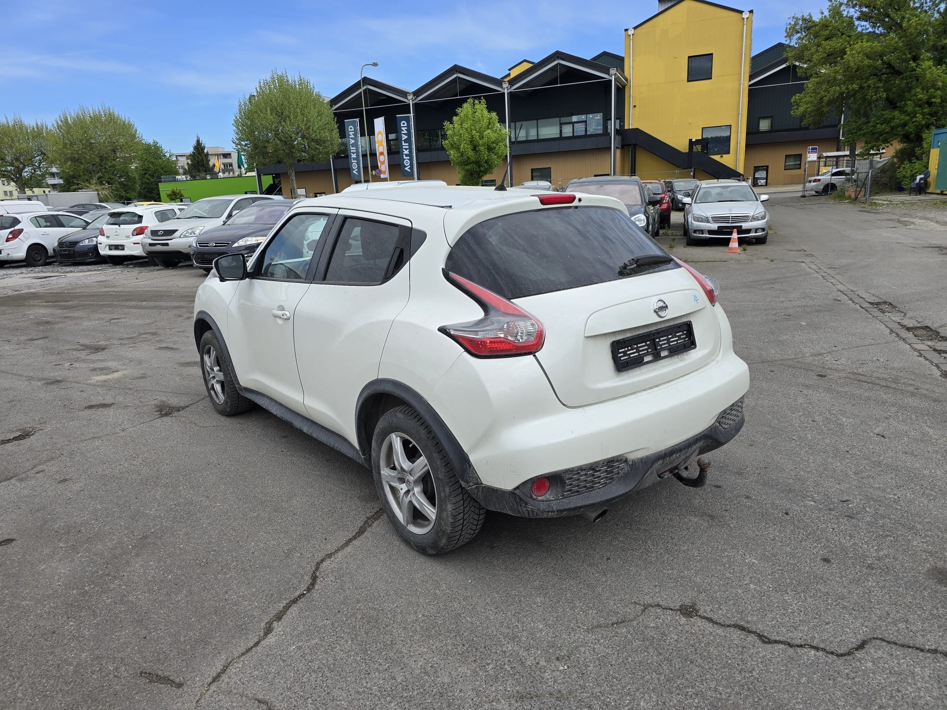 NISSAN Juke 1.6 DIG-T tekna 17'' 4x4 Xtronic M-CVT-image-4