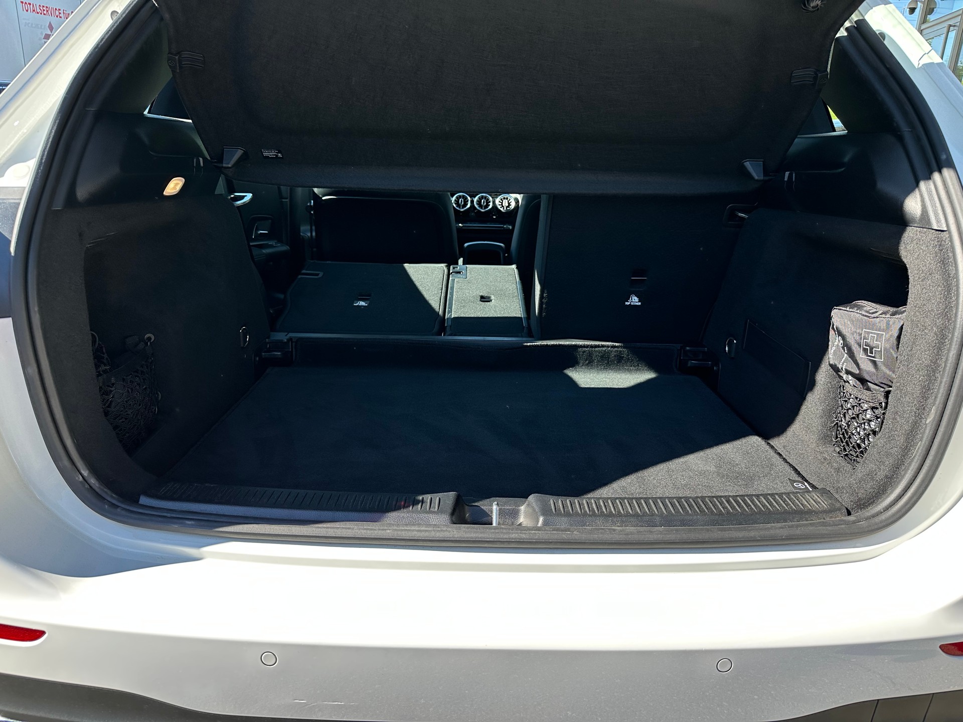 MERCEDES-BENZ B 220 4Matic Style 7G-DCT-image-14