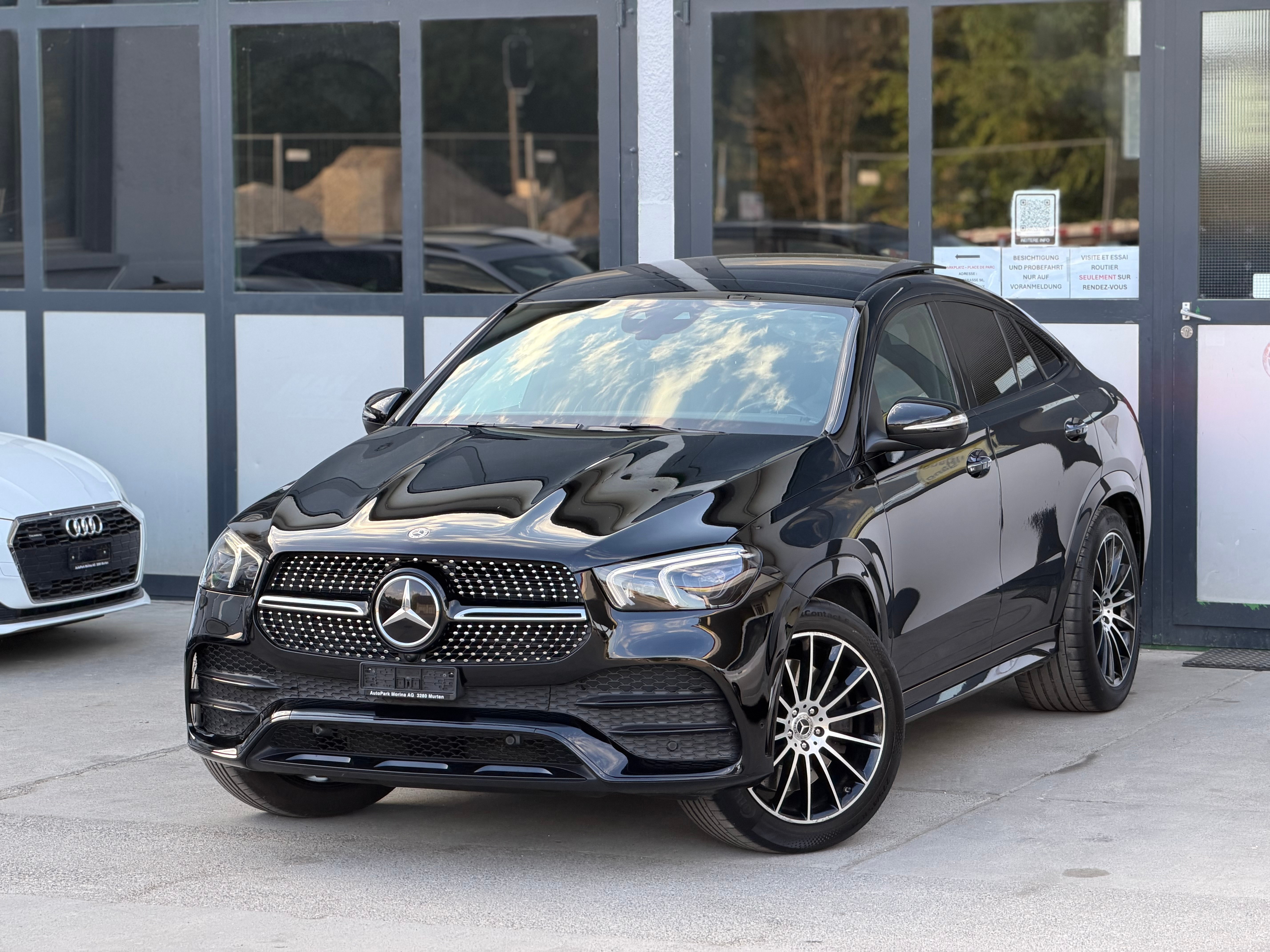 Car photo